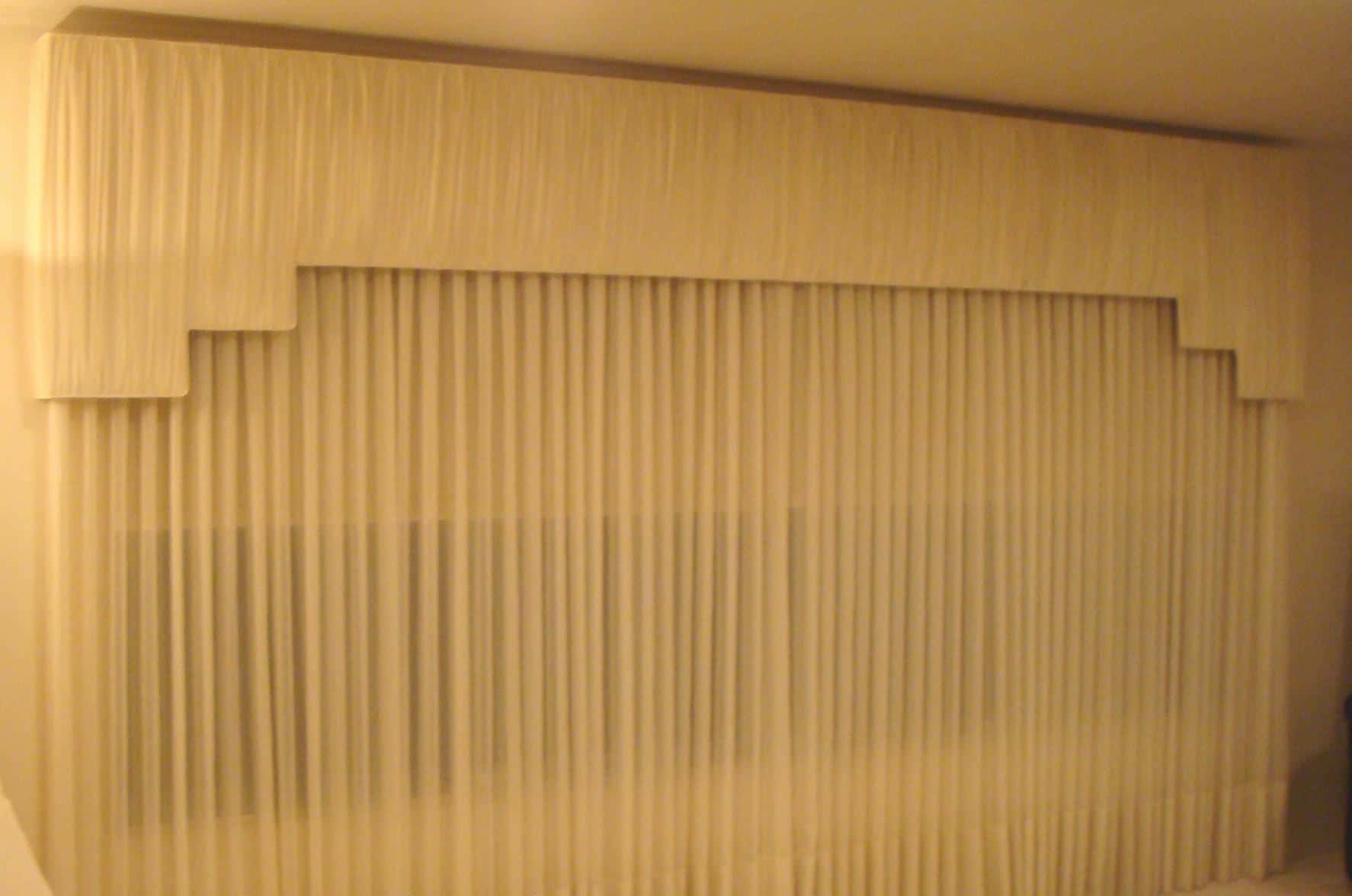Cornices with Double Steps - thumbnail 2