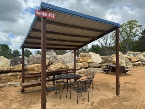 Cabana 32