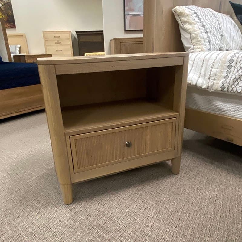 Millhall Quartersawn Oak Nightstand | Beachfront