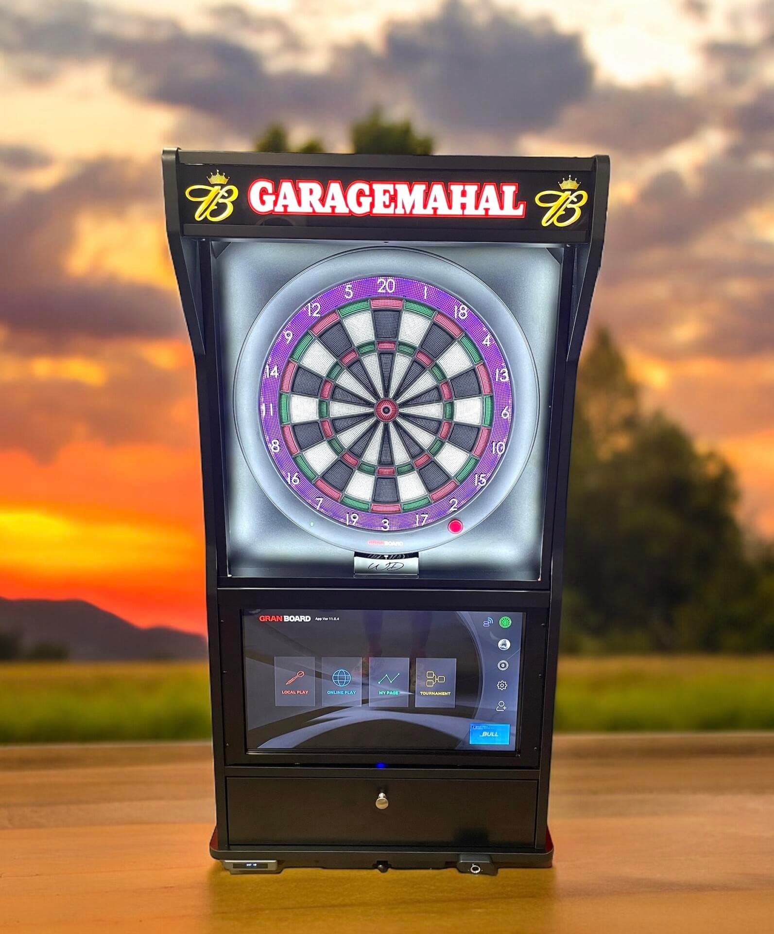 CUSTOM DARTBOARD CABINET - thumbnail 2