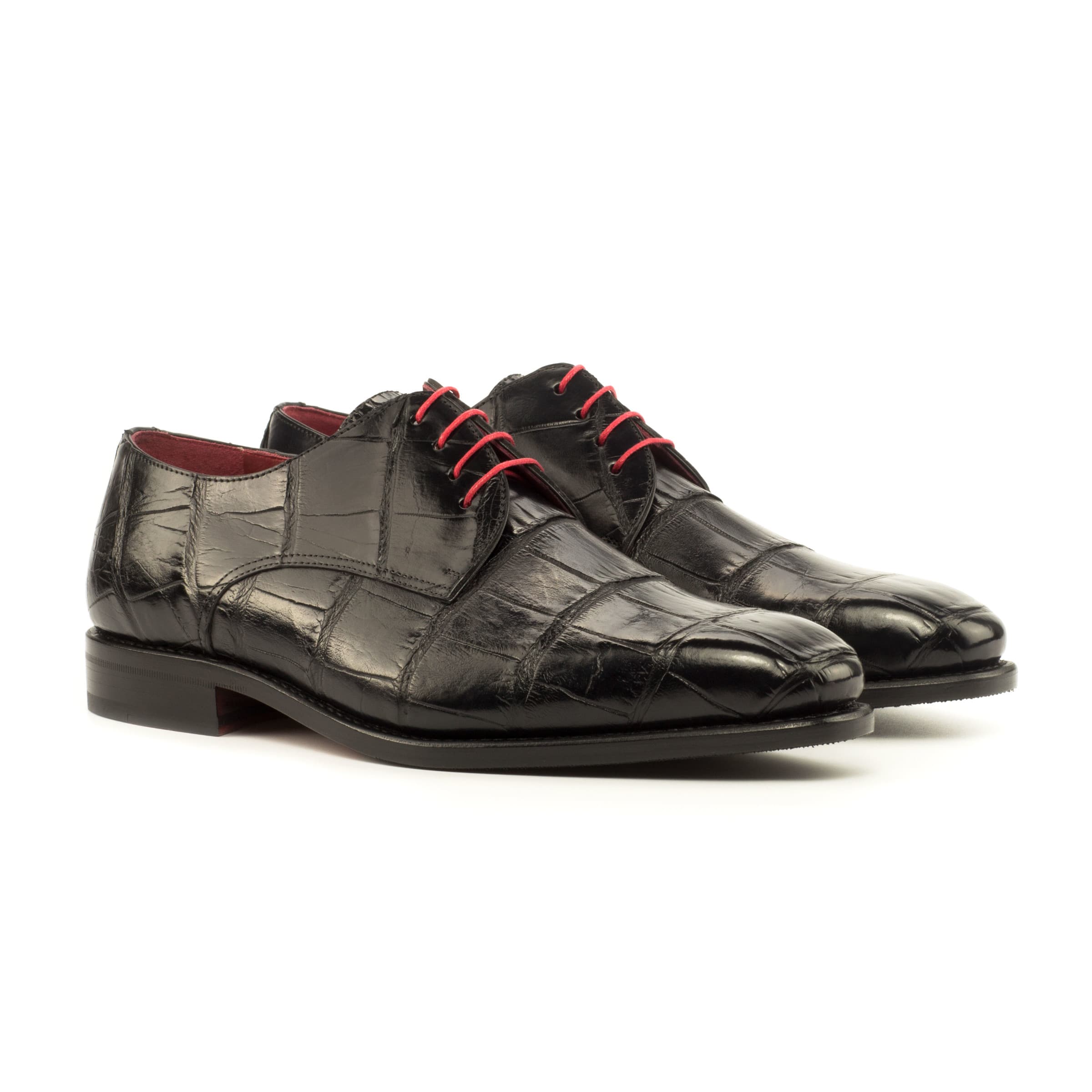 The Latus: Black/Red Alligator