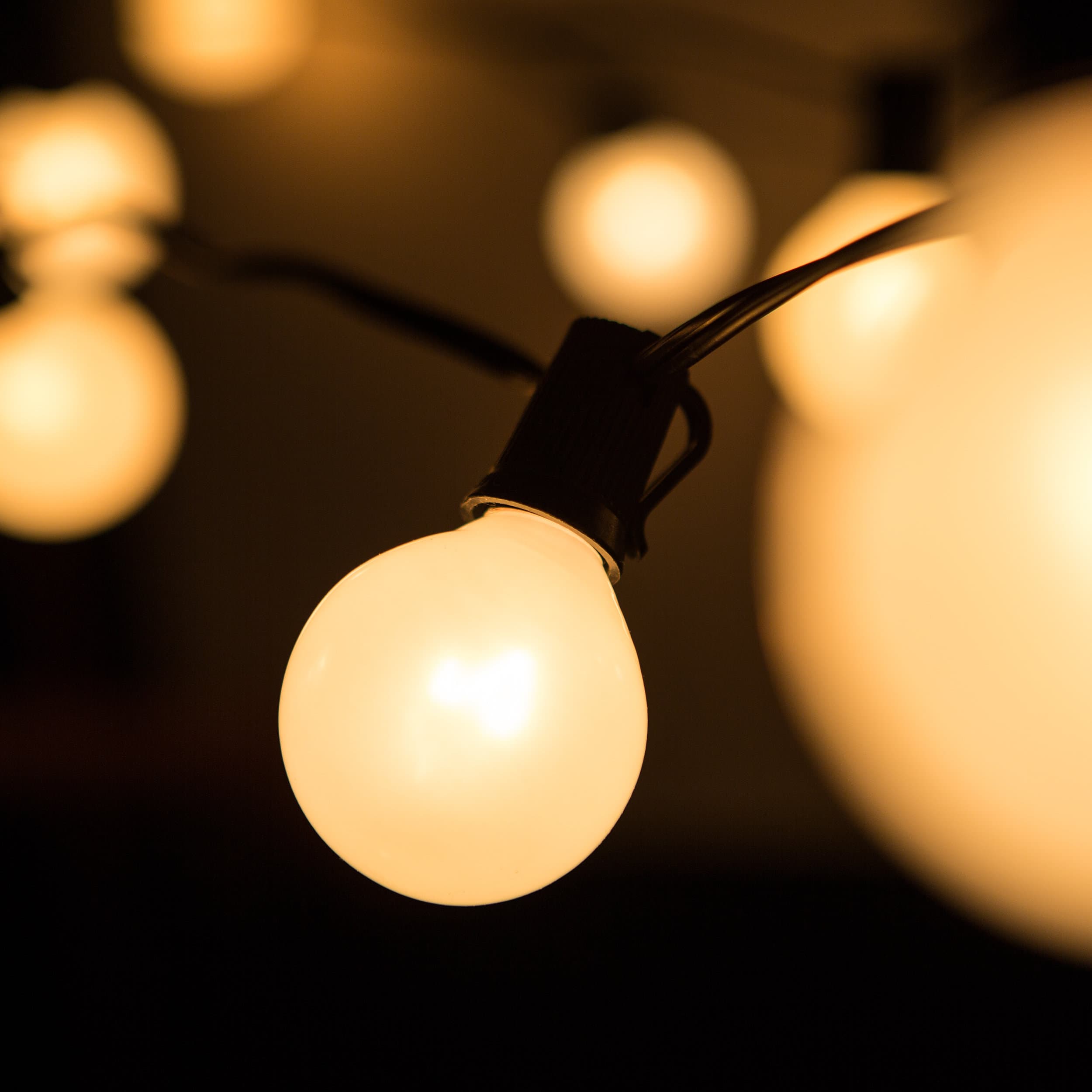G50 WHITE SATIN PEARL C9 (E17) Base Light Bulbs - thumbnail 6
