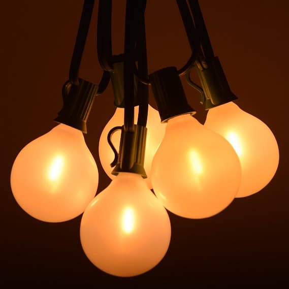 (Box of 25) LED G50 WHITE SATIN PEARL C7 (E12) Base Light Bulbs - thumbnail 4
