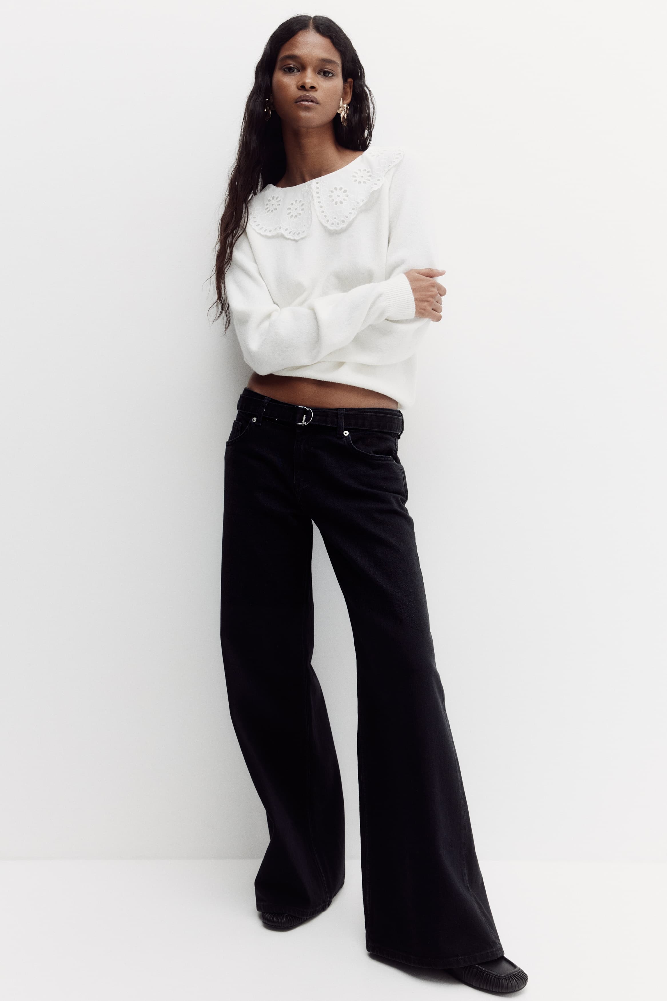 Wide-Leg Jeans