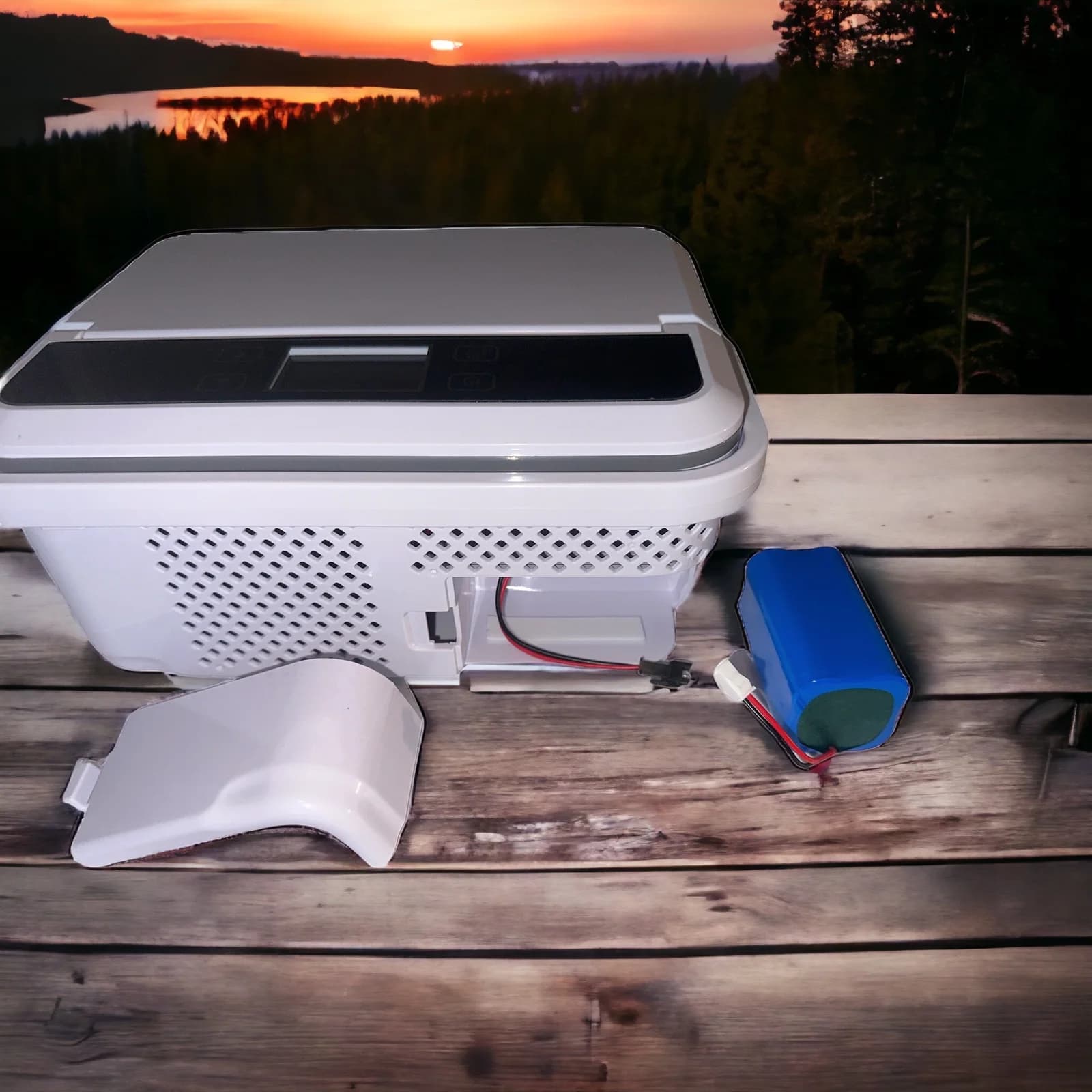 Baller Fridge – Portable Rechargeable Mini Concentrate Refrigerator - thumbnail 8