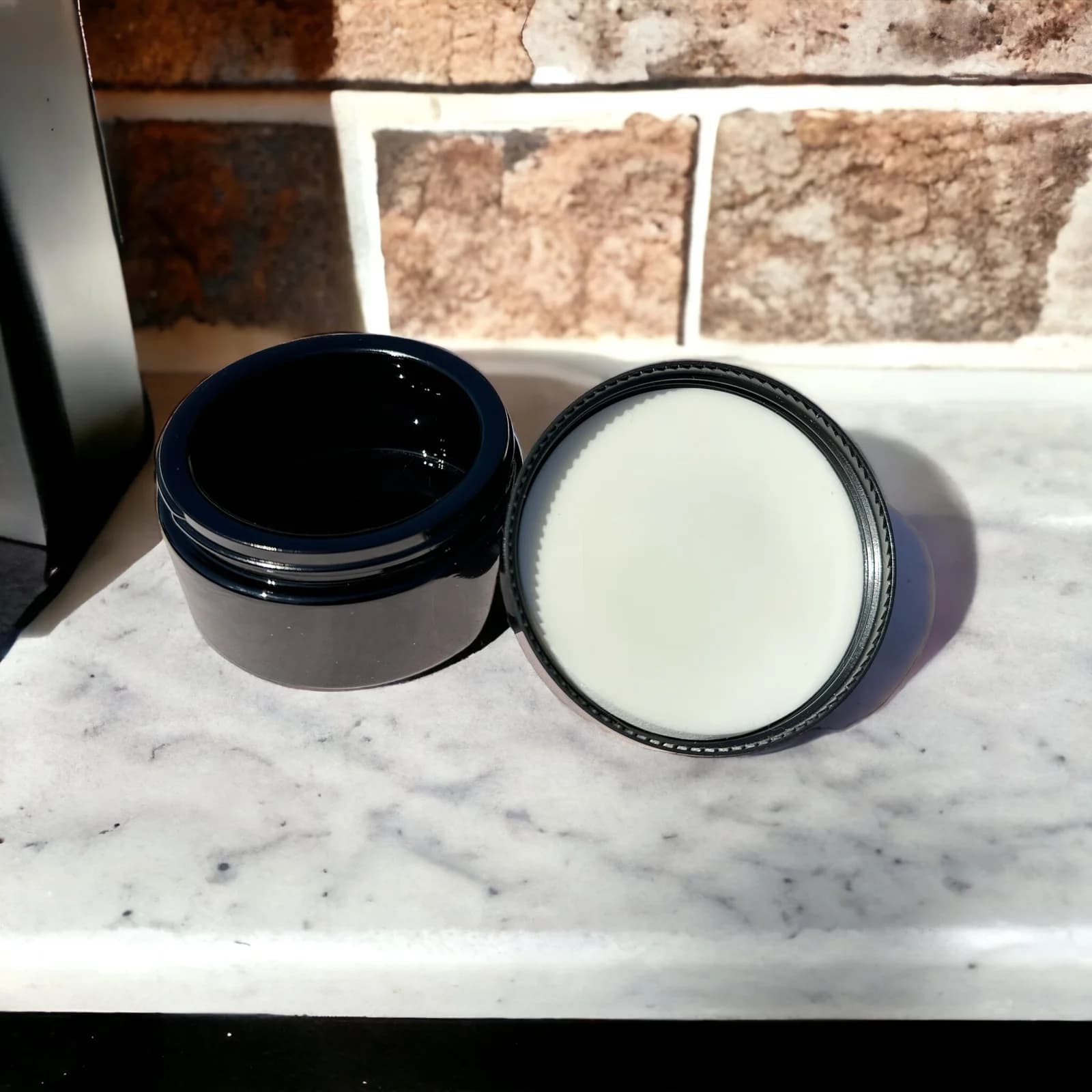 100ml Ultraviolet (UV) Glass Jars Air-Tight Container (Not Childproof) - thumbnail 5