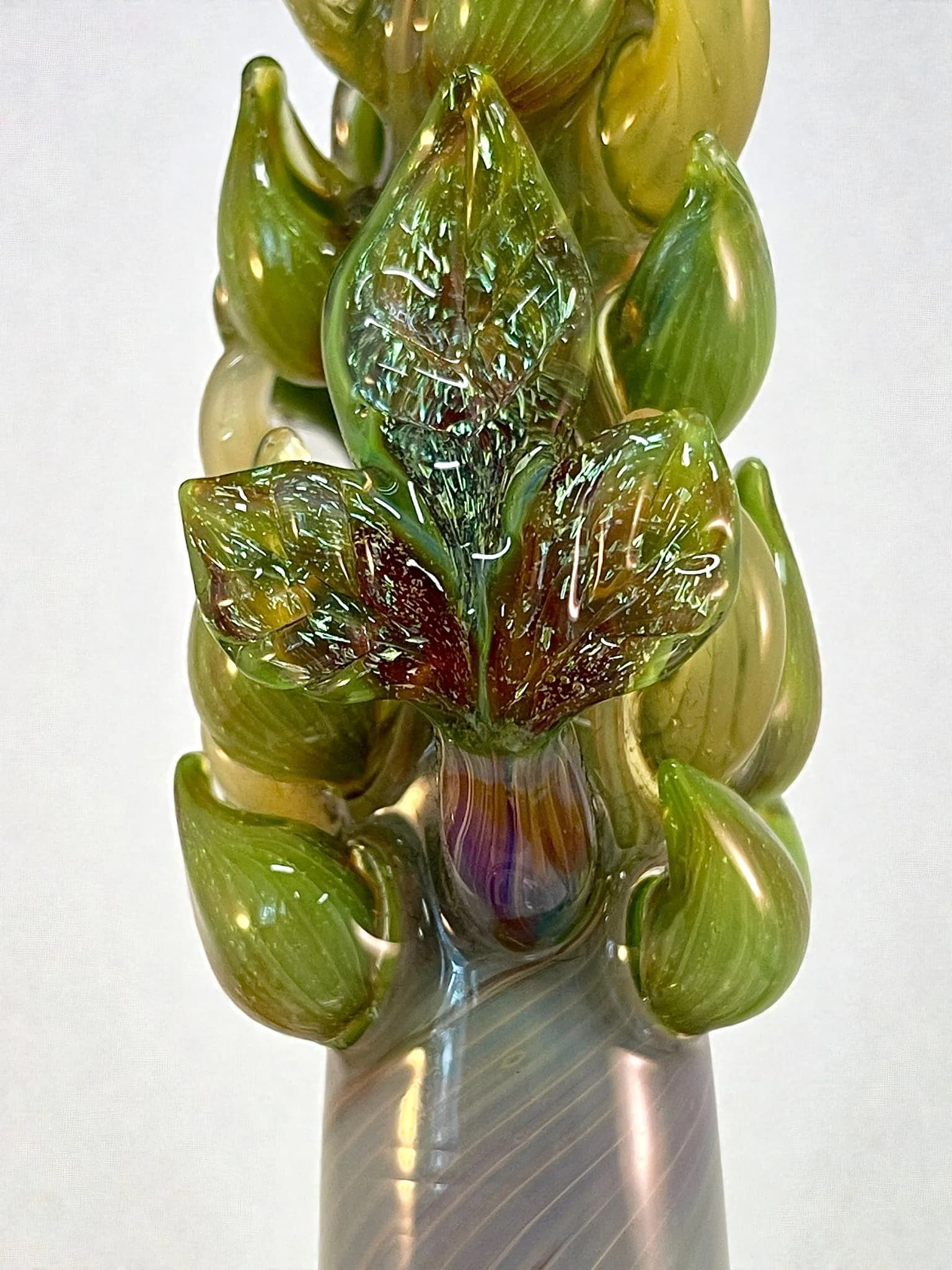 Hand-Blown Green Hemp Leaf 14mm Female Extender for Nice Dreamz Fogger | Mr. Gray Glass - thumbnail 3