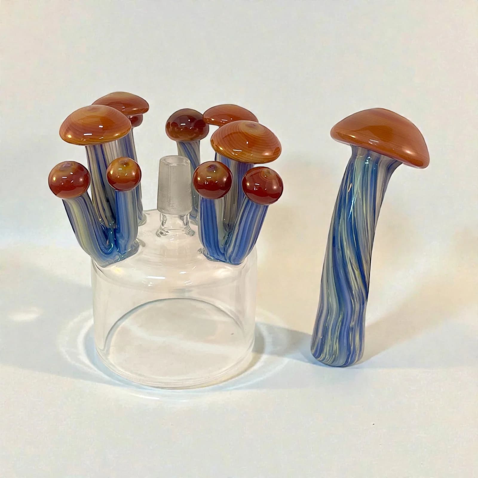 Hand-Blown Mushroom Glass Top for Nice Dreamz Fogger | Mr. Gray Glass × Space Case Glass - thumbnail 3