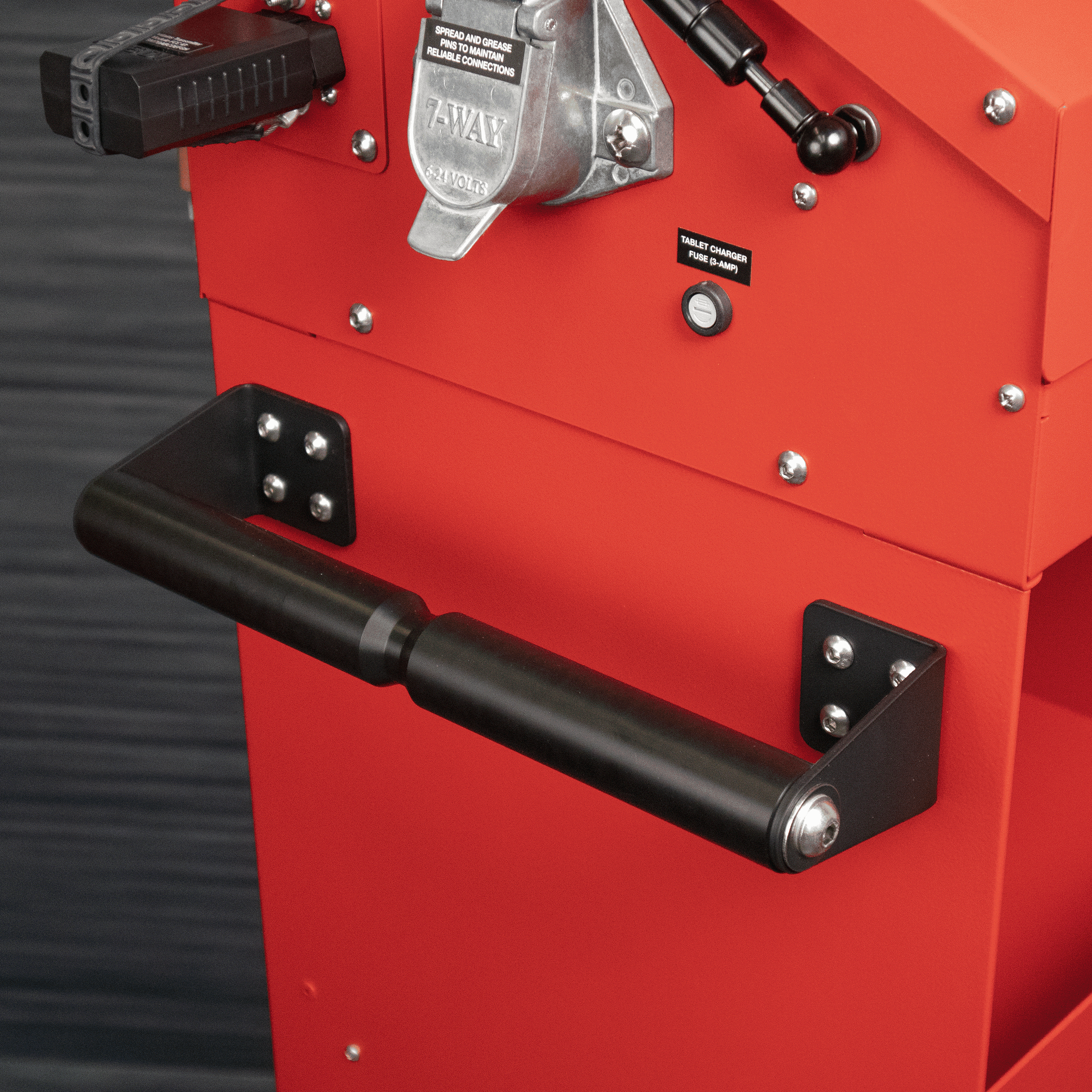 Side Handle w/ Brackets for Alpha MUTT® - thumbnail 3