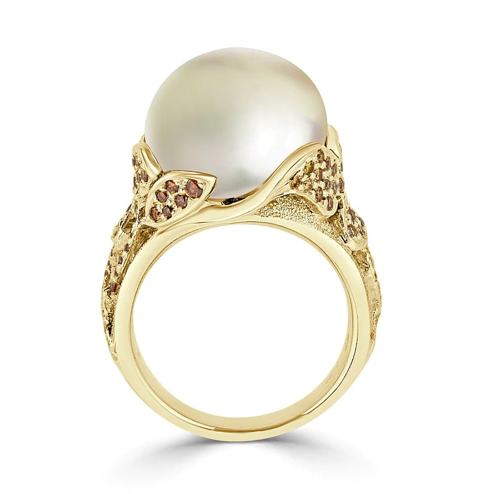 IRFE Pelegrina Pearl with Diamonds <p>Yellow Gold Ring - thumbnail 2