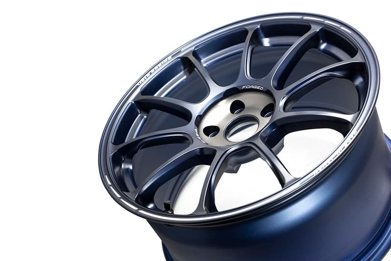 17×9 +44 Volk ZE40 TIME ATTACK III - thumbnail 3