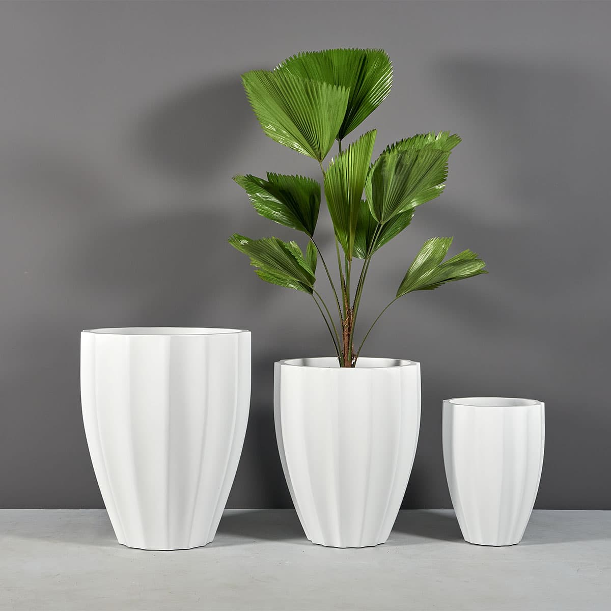 Alicante Fluted Round Planter - thumbnail 4