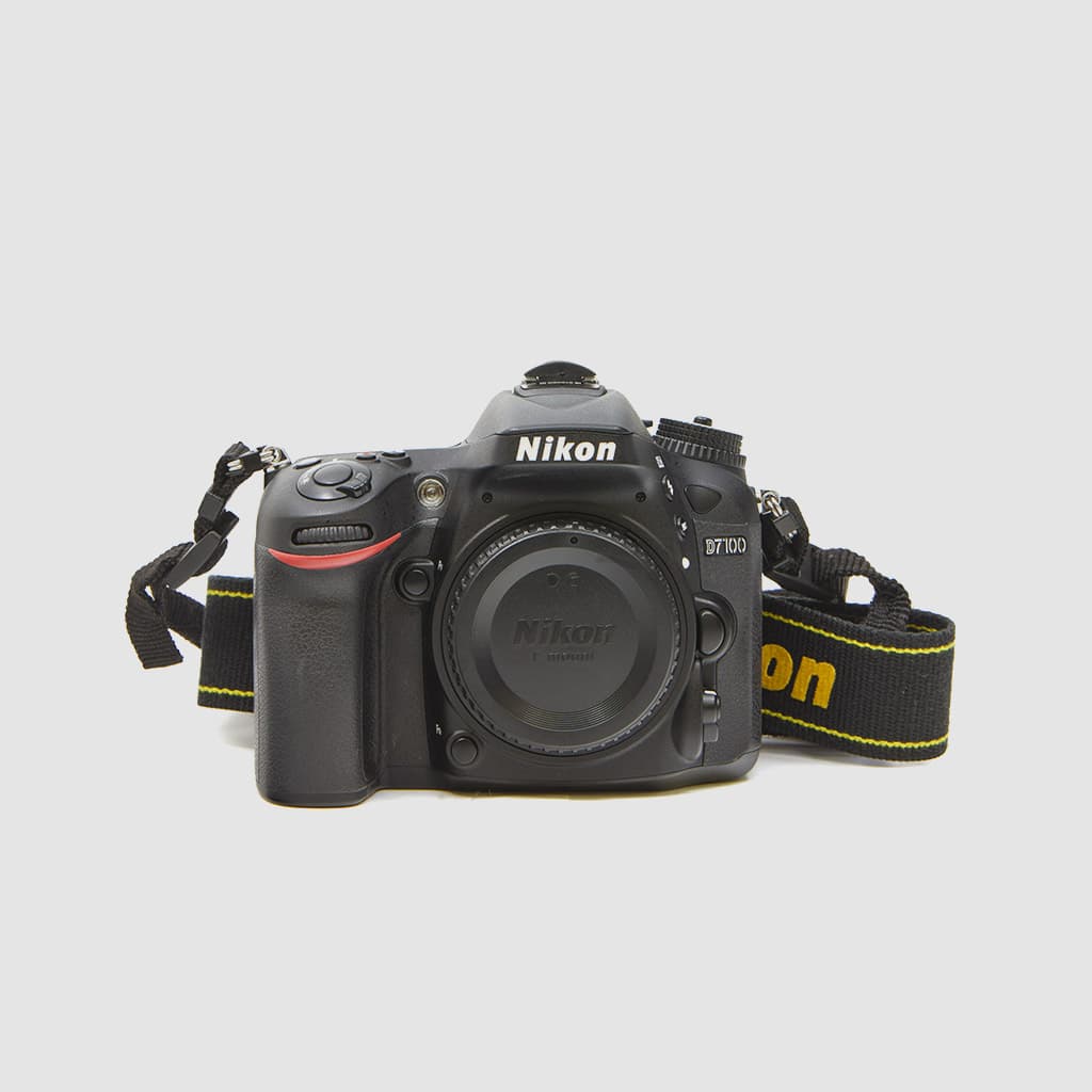 Nikon D7100 590nm Converted DSLR Camera (Used) - thumbnail 2