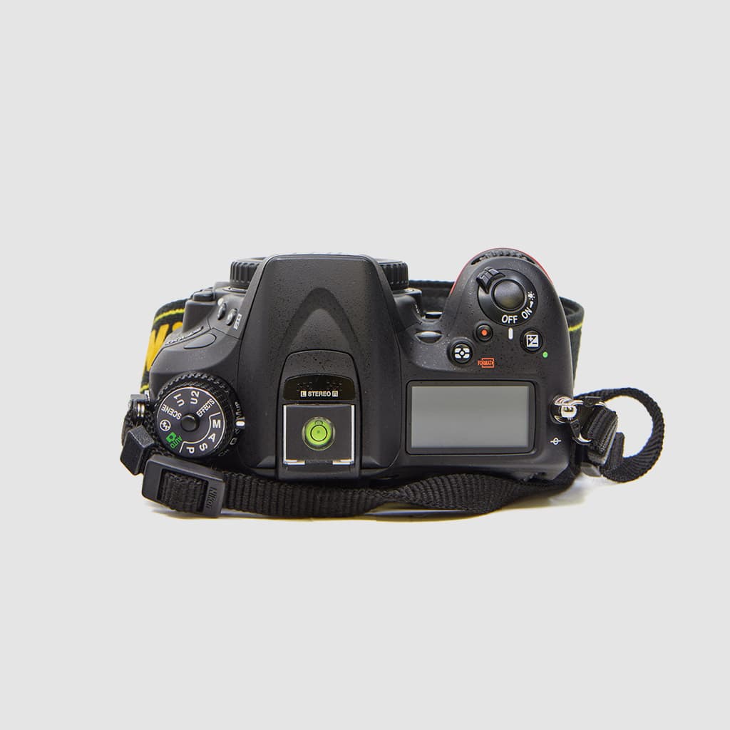 Nikon D7100 590nm Converted DSLR Camera (Used) - thumbnail 7