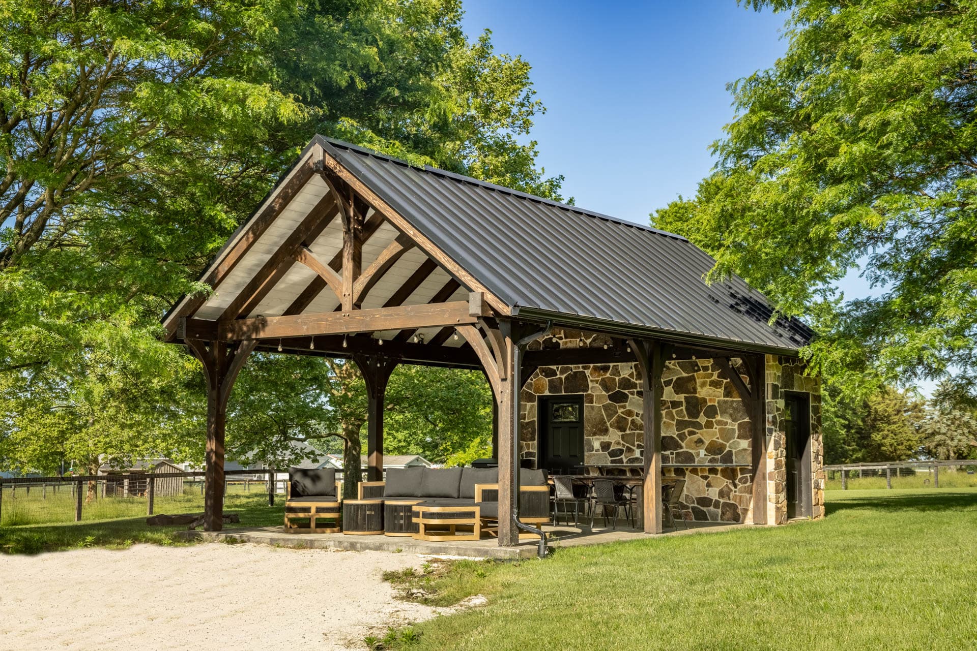 The Kingston Pro Timber Frame Pavilion (Kit) - thumbnail 2