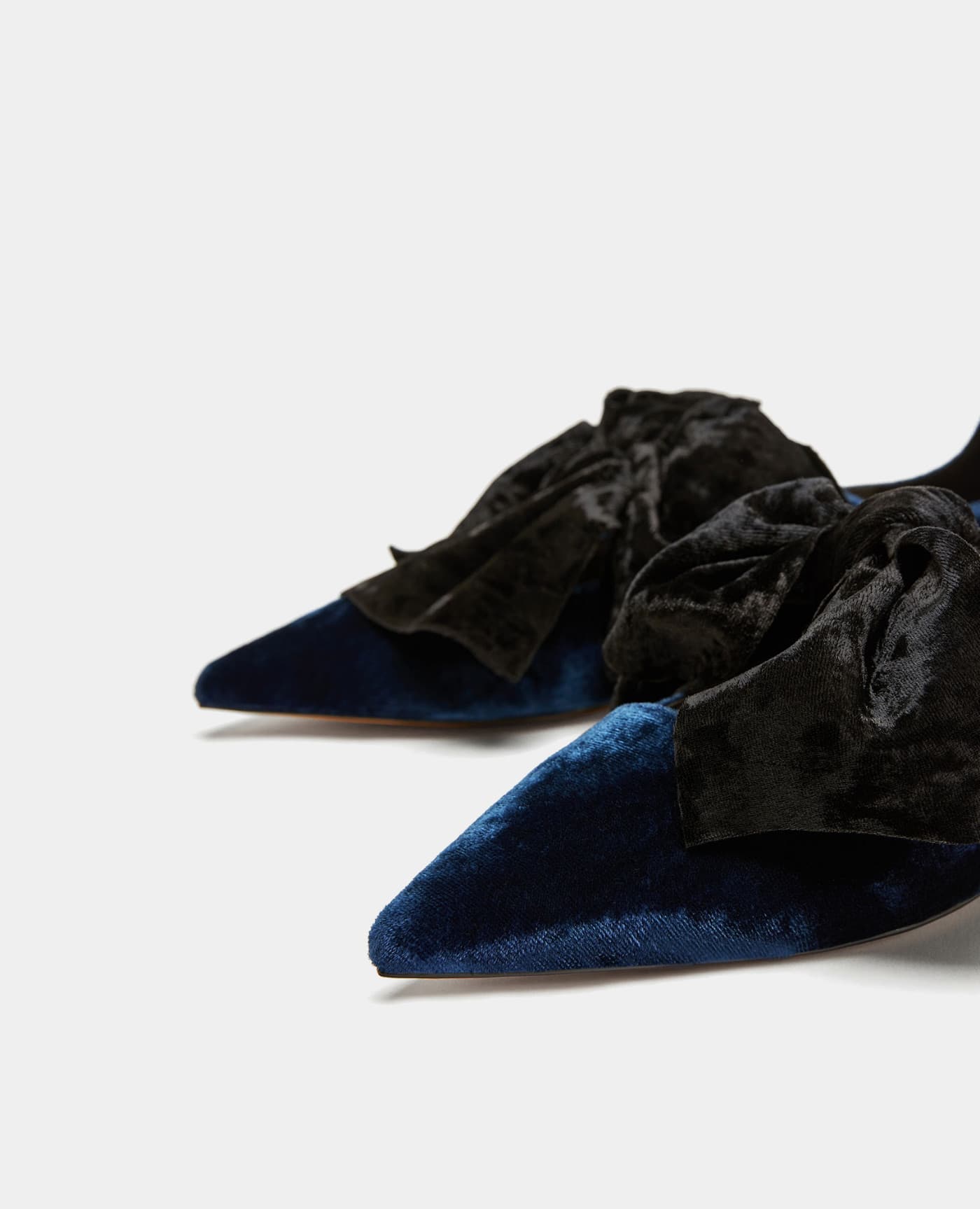 Vera Heel in Indigo - thumbnail 2