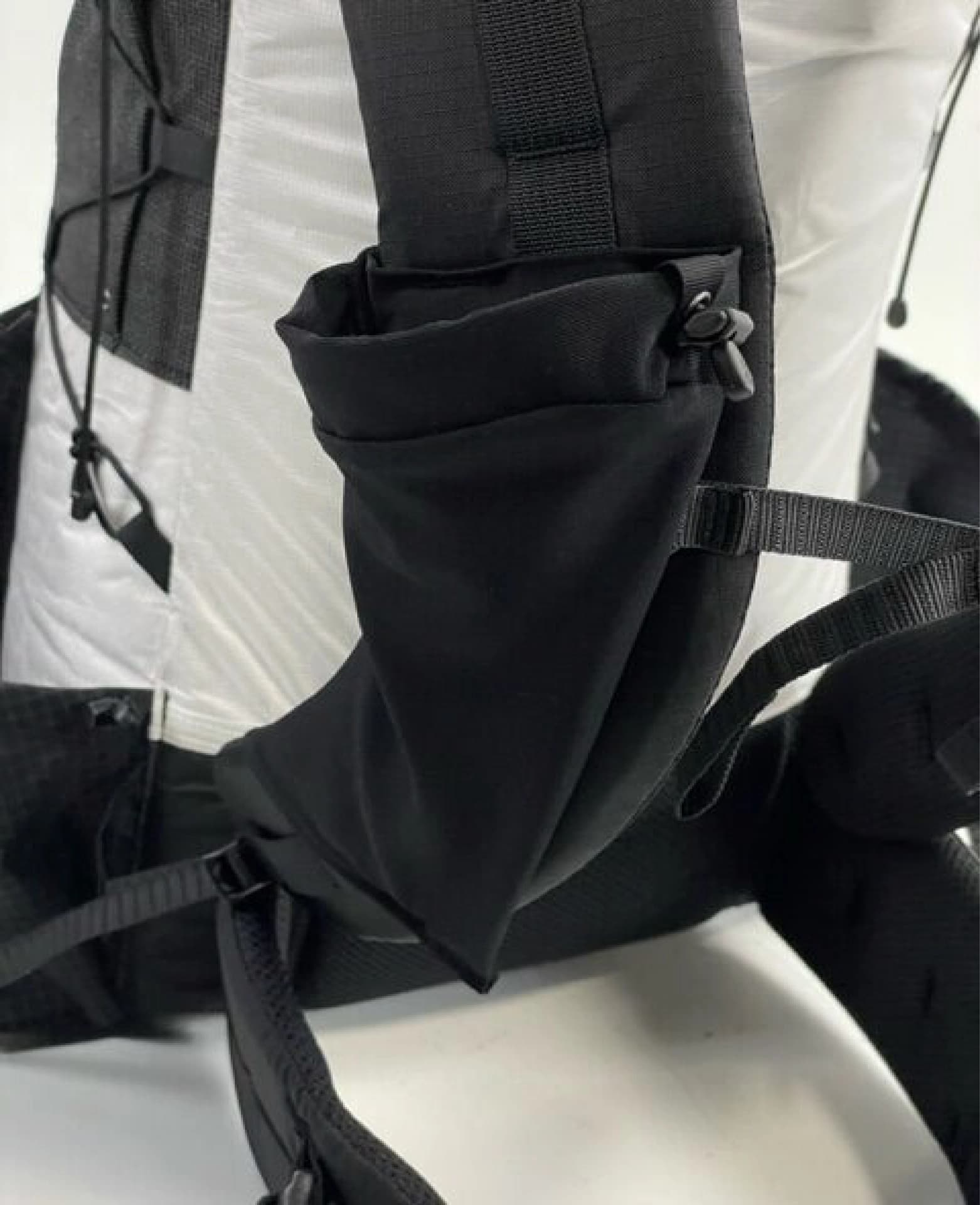 Dyneema 46L Curve Full Suspension Custom Backpack - thumbnail 9