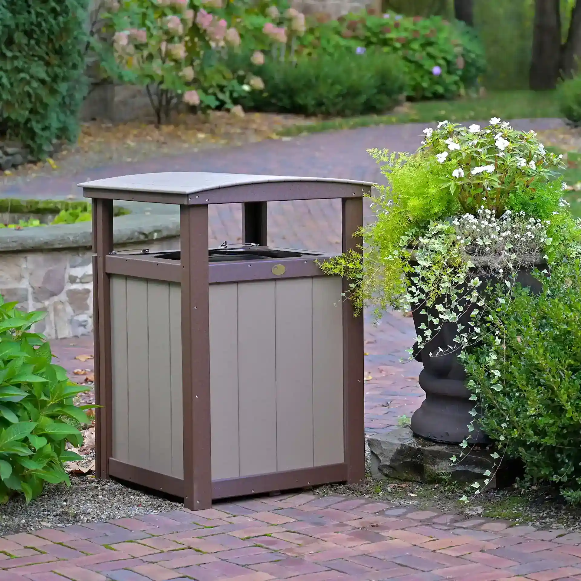 Trash Can - thumbnail 2