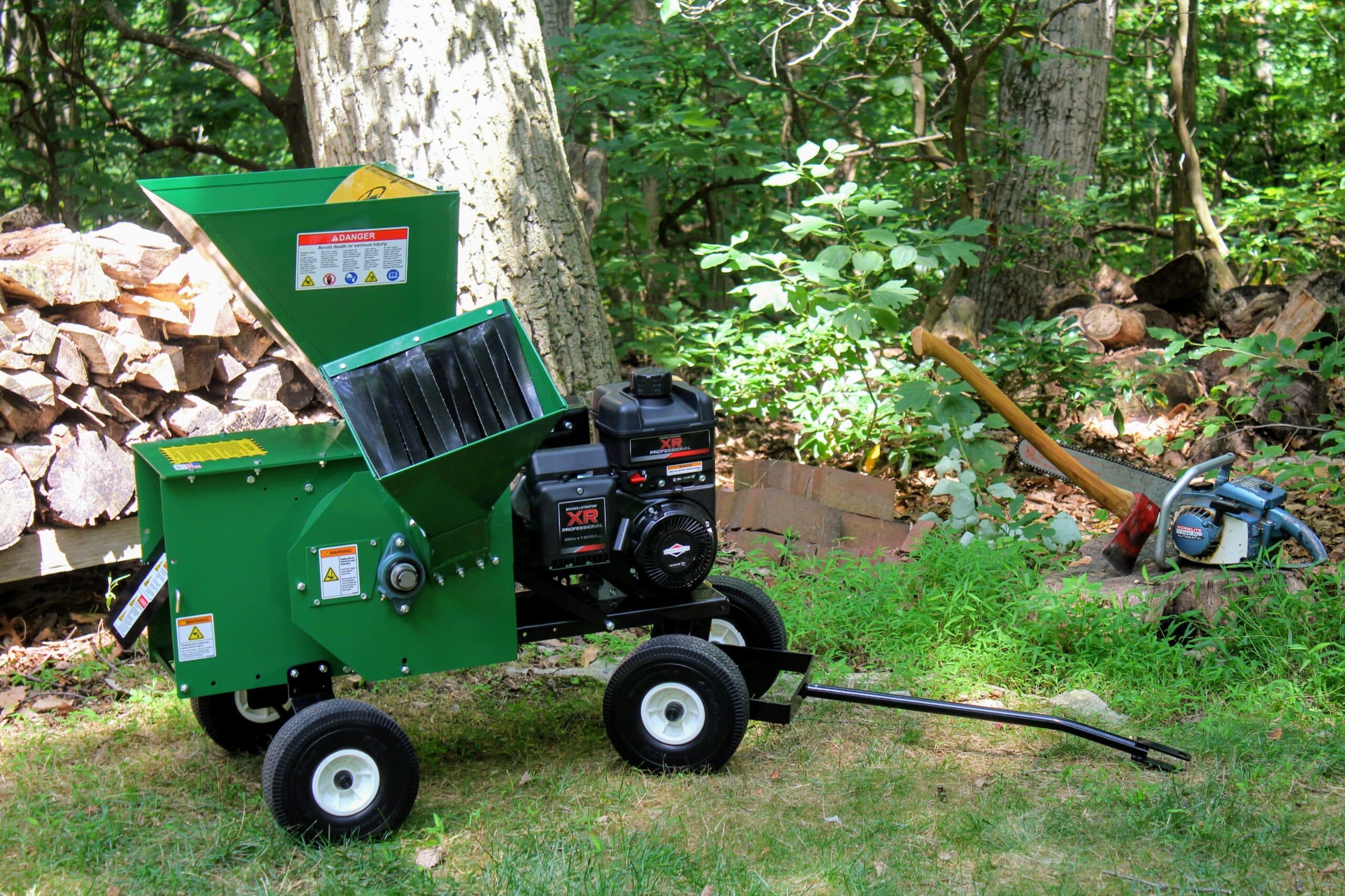12P Hammermill Shredder Chipper – The Best All-Around Machine for Homeowners