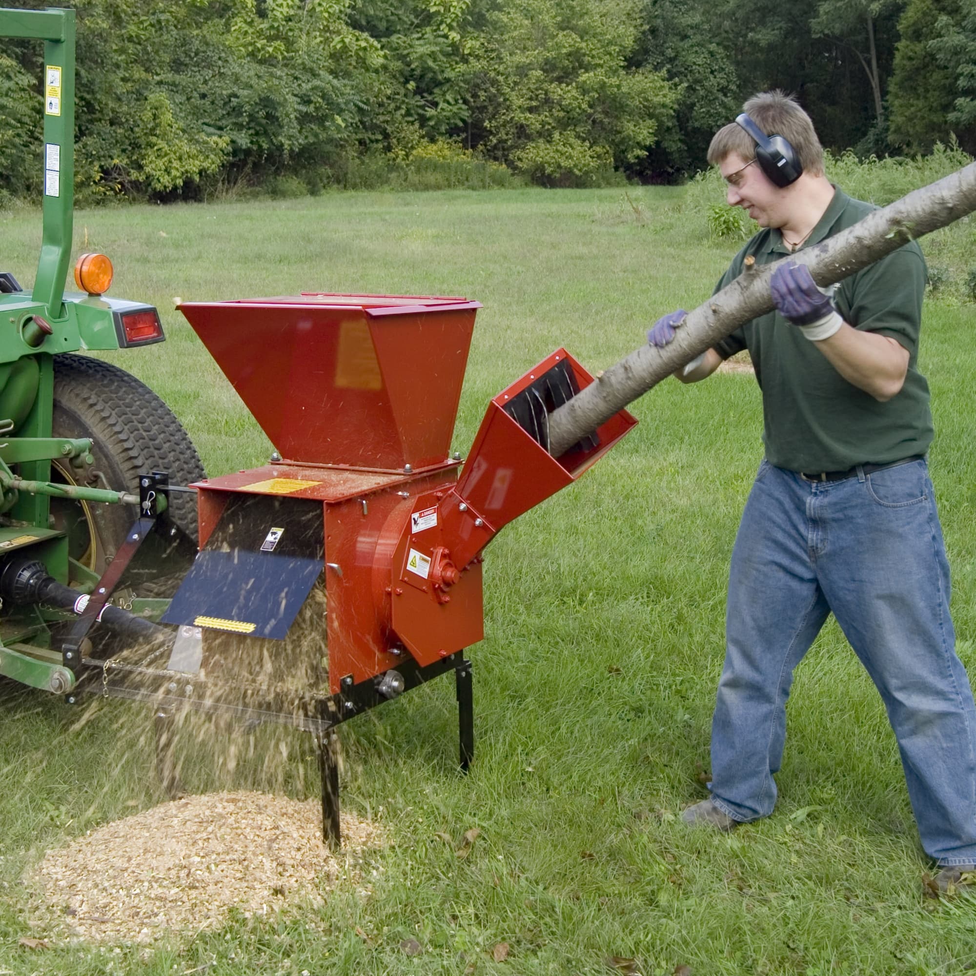 TPH185 PTO Shredder-Chipper – High-Capacity Tractor Attachment for Large Jobs - thumbnail 2