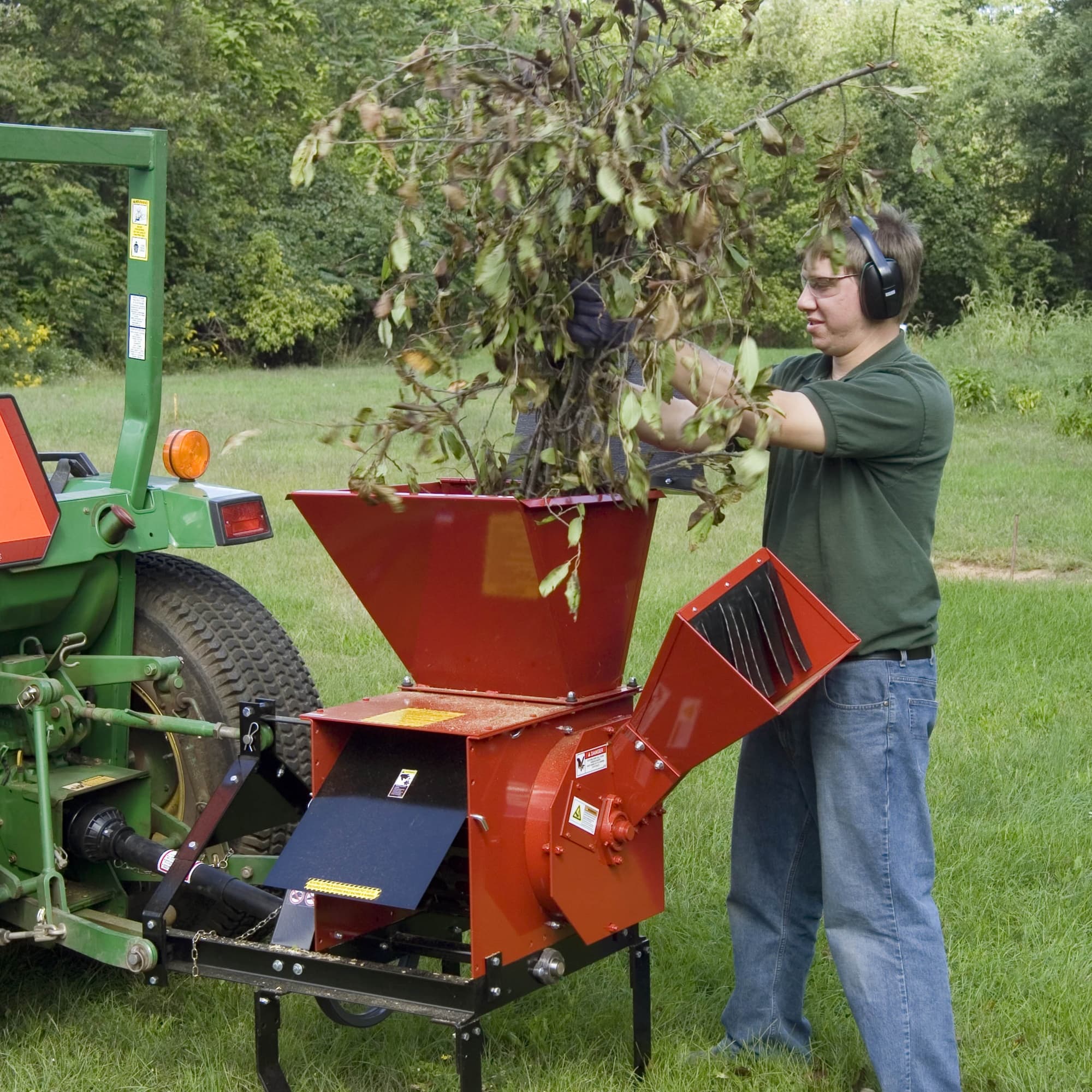 TPH185 PTO Shredder-Chipper – High-Capacity Tractor Attachment for Large Jobs - thumbnail 3