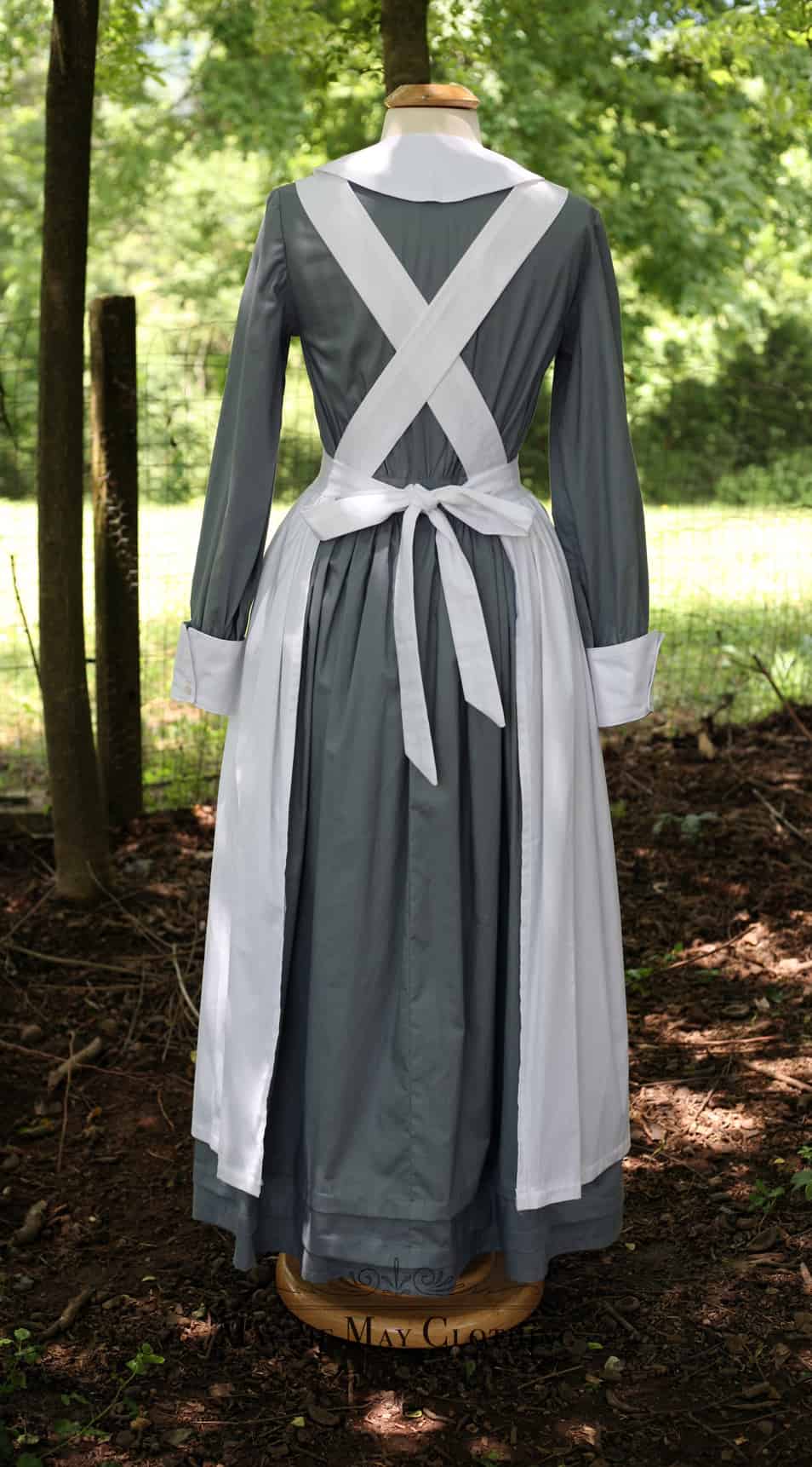 Nurse’s Strap Apron - thumbnail 5