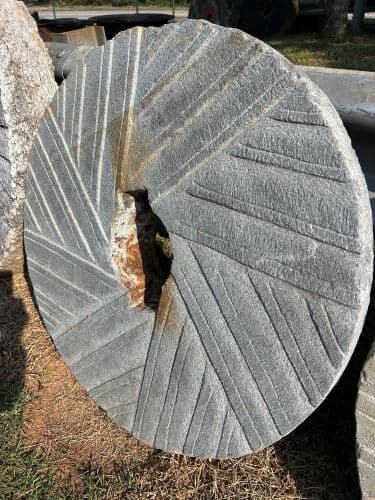 33 Inch Blue Ridge Georgia Runner Millstone - thumbnail 3