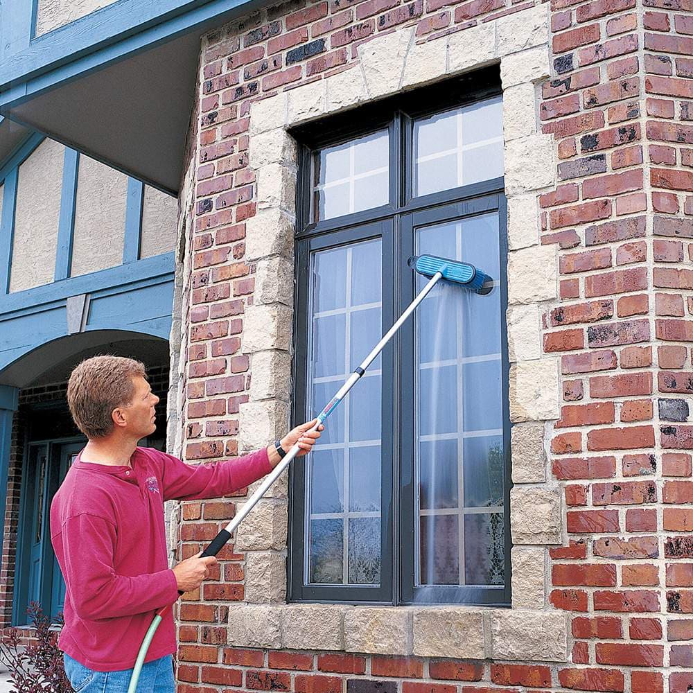 Tele-Wash® Water-fed Cleaning Pole - thumbnail 2