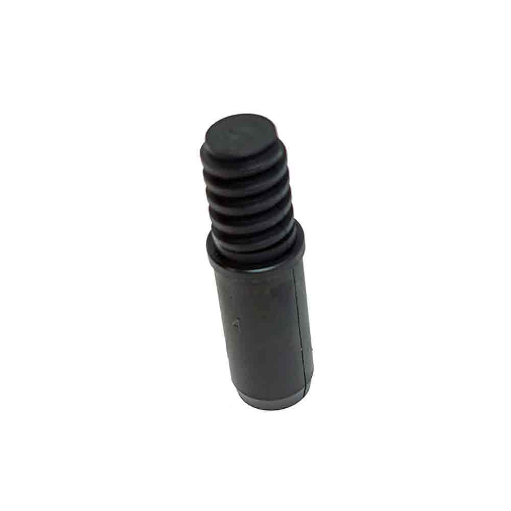 Black Plastic Threaded End – PC0020BK