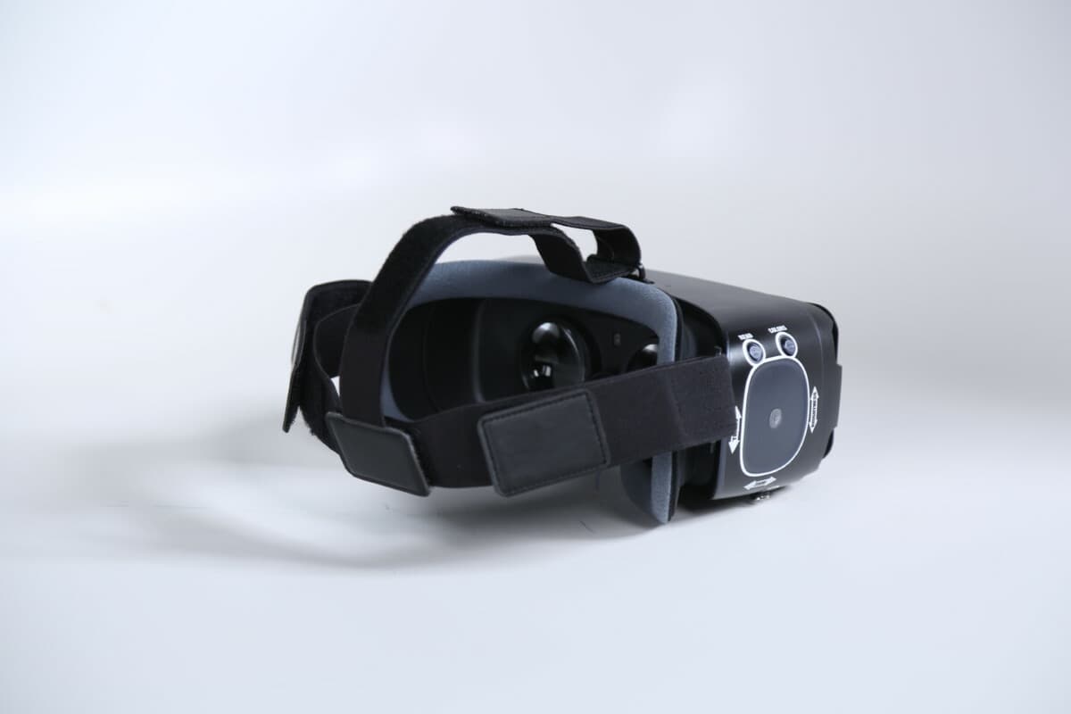 Patriot ViewPoint Low Vision Glasses with Multimedia Transmitter - thumbnail 6