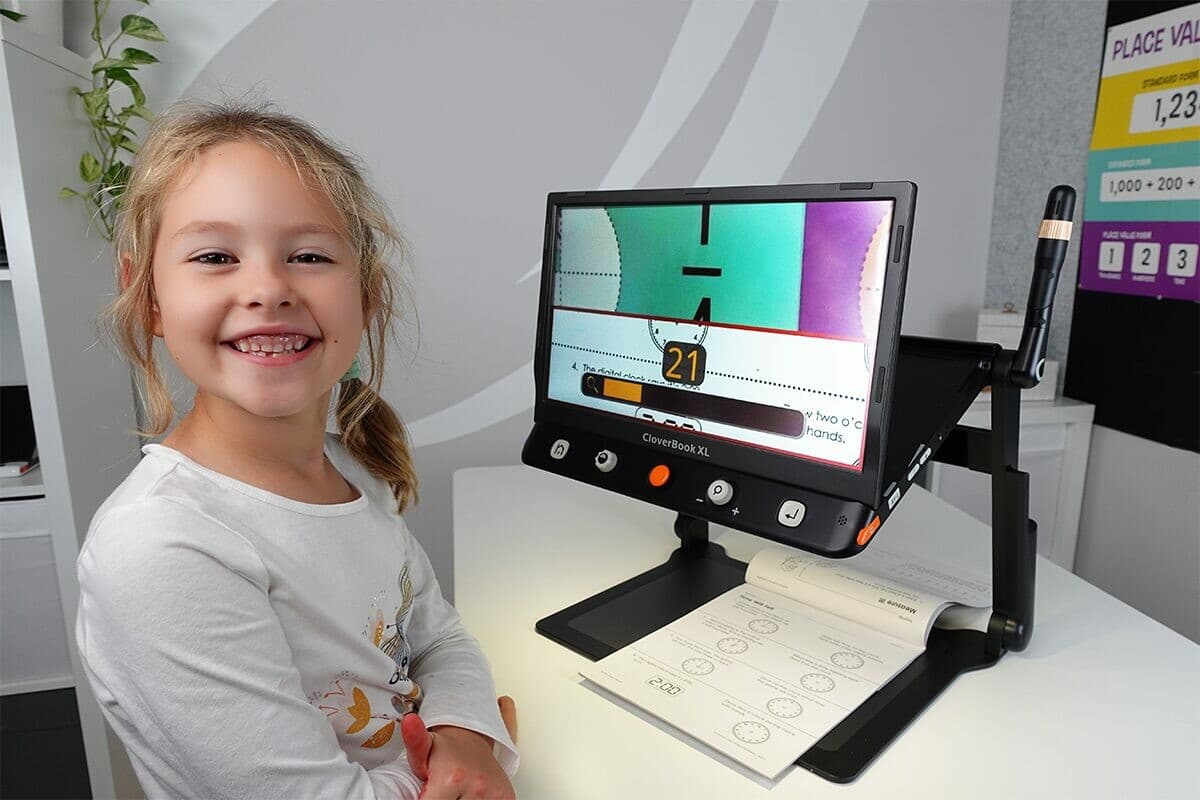CloverBook Plus XL Portable Magnifier - thumbnail 8