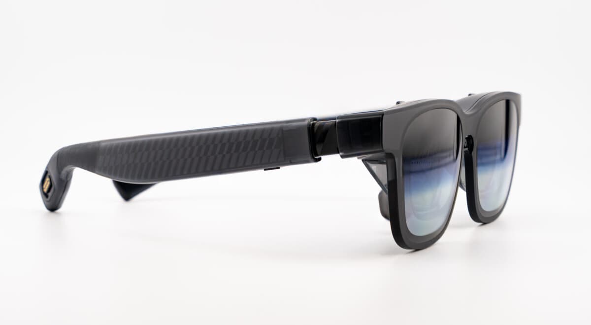 EYE7 AR Low Vision Glasses for Independence - thumbnail 6