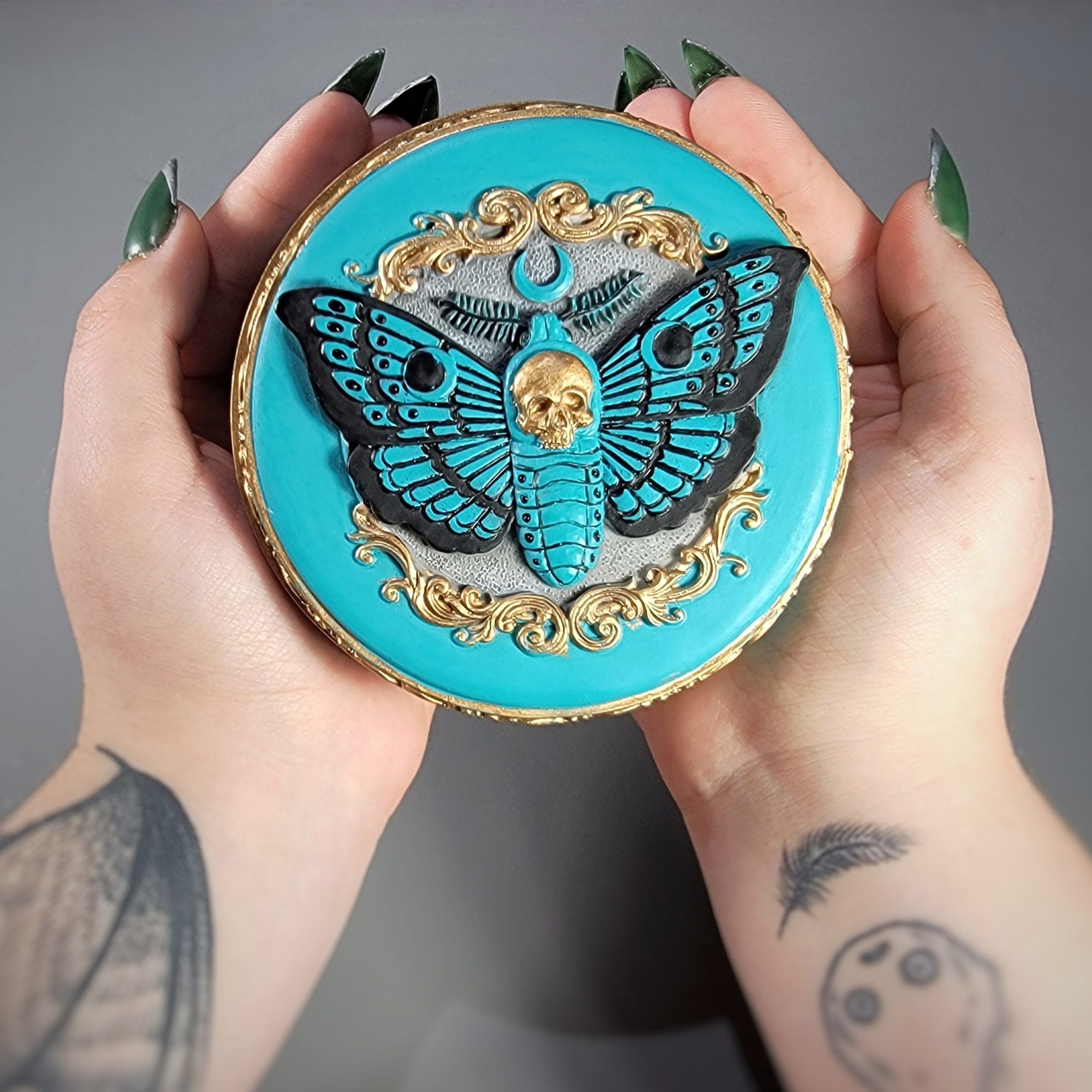 Deaths Head Hawkmoth Trinket Box - thumbnail 3