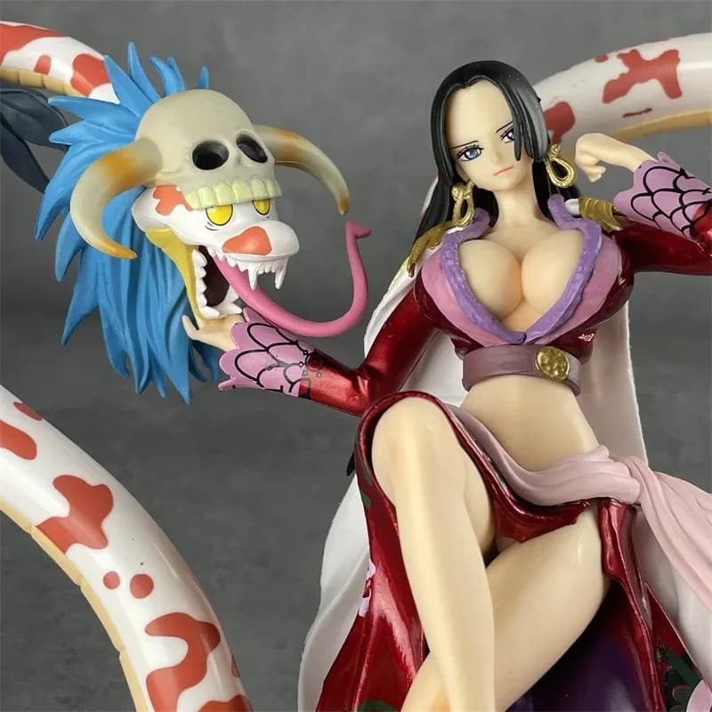 Boa Hancock Figure - thumbnail 2