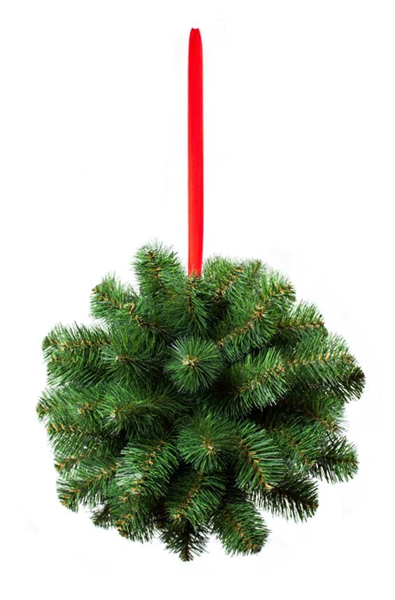 12″ Pine Kissing Ball
