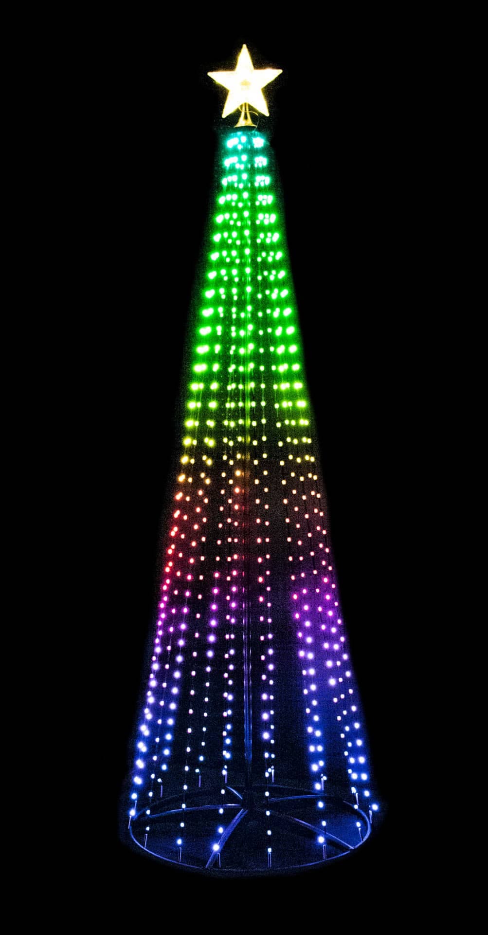 7′ RGB Tree