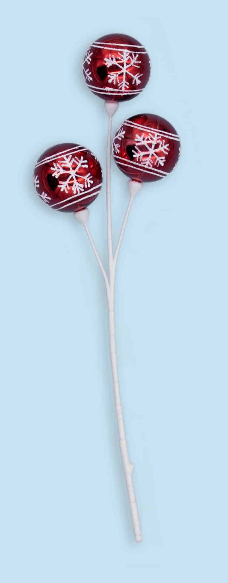 17″ Red Balls Spray