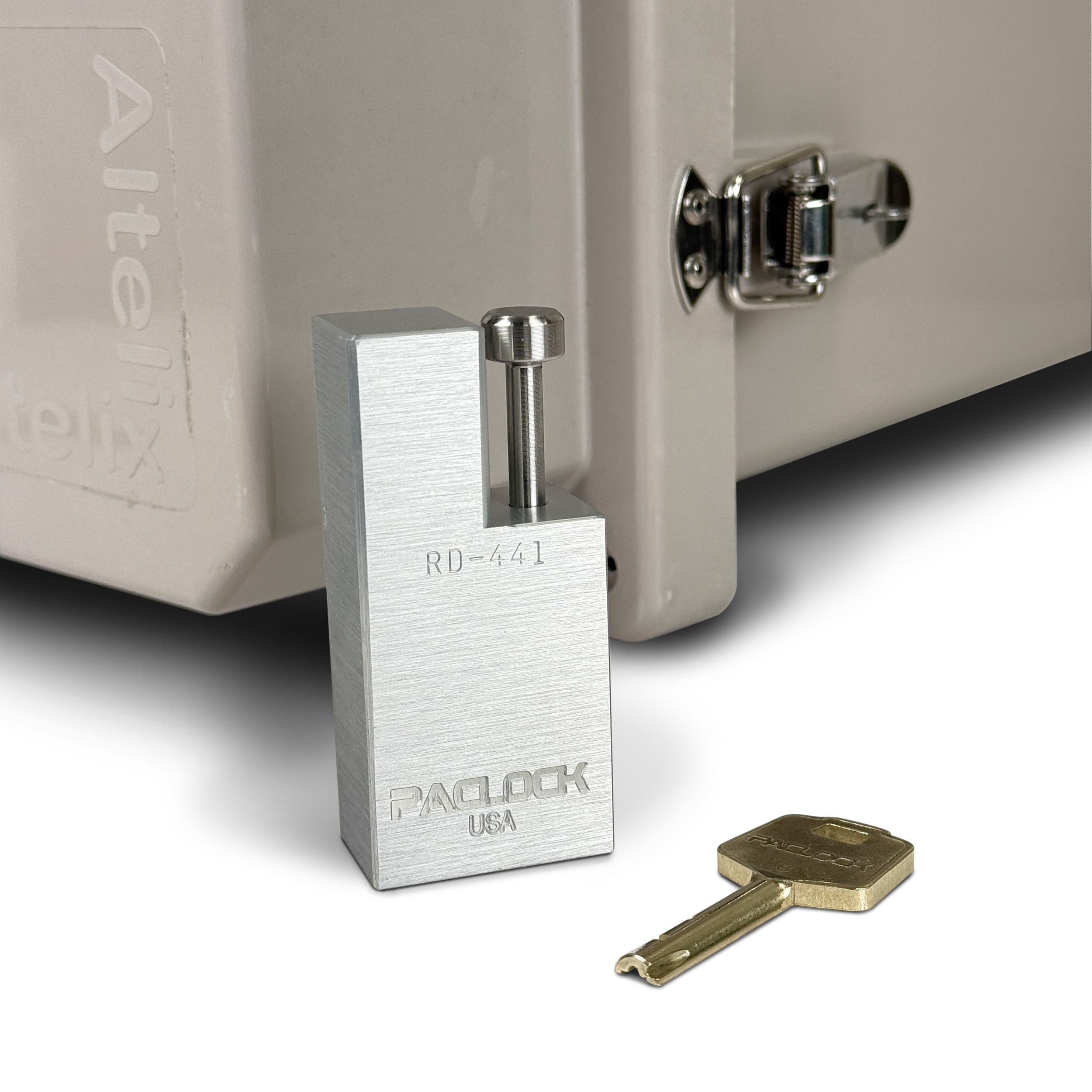“441-Series” for Small Eyelet Hole Cases