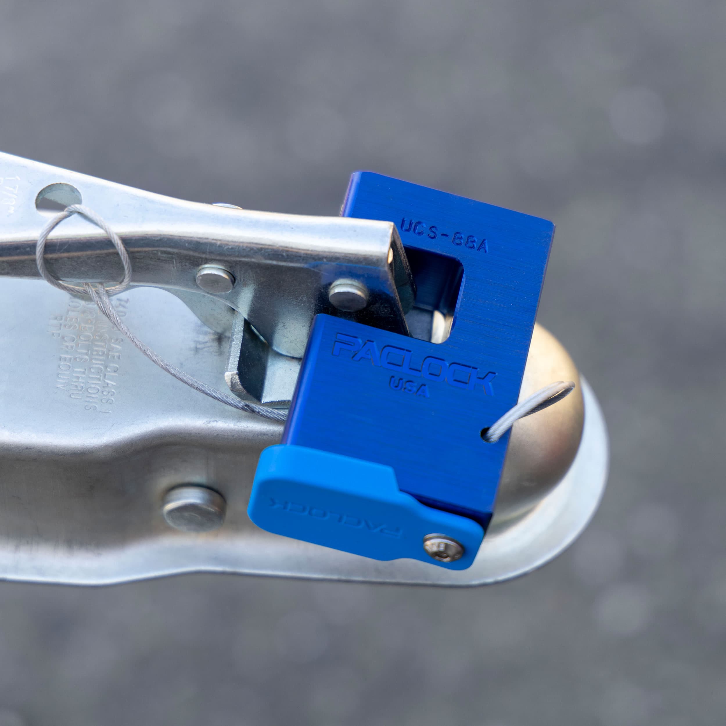 “88-Series” Shrouded Coupler Lock