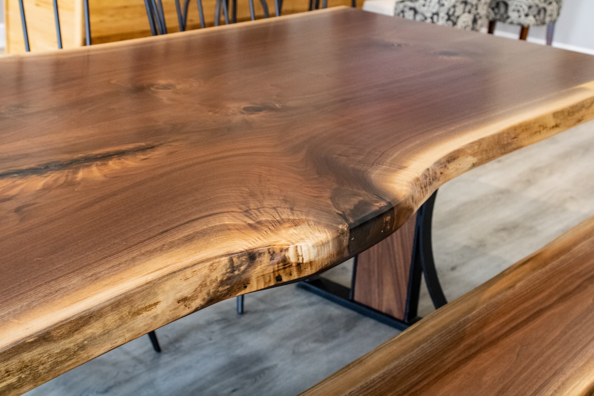 Stratford Live Edge<br>Walnut Dining Table – 8.5′ - thumbnail 5