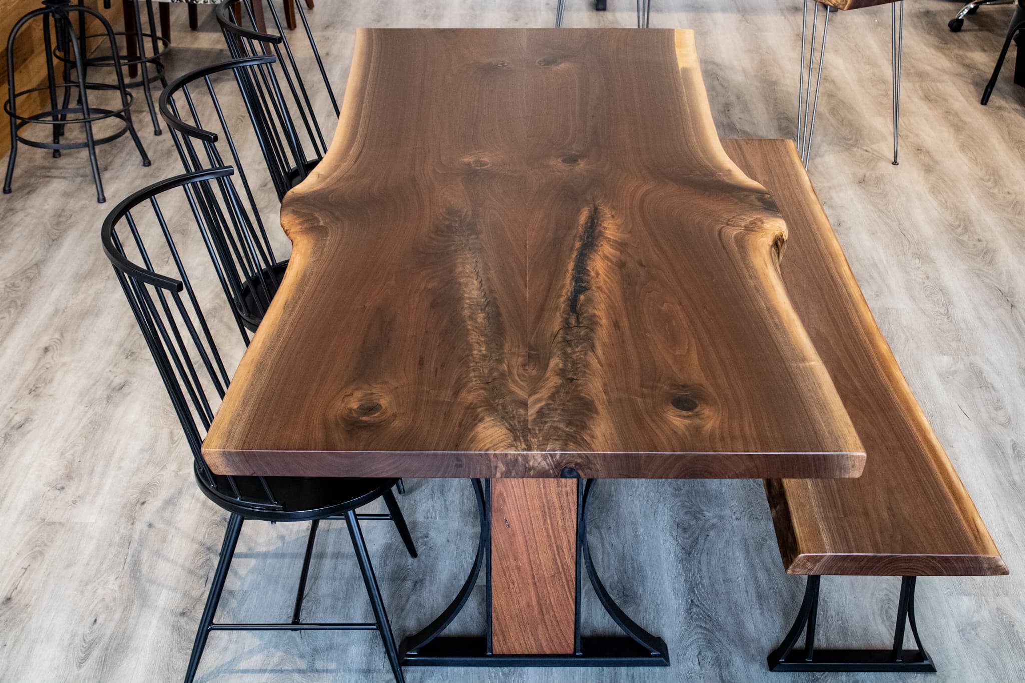 Stratford Live Edge<br>Walnut Dining Table – 8.5′ - thumbnail 2