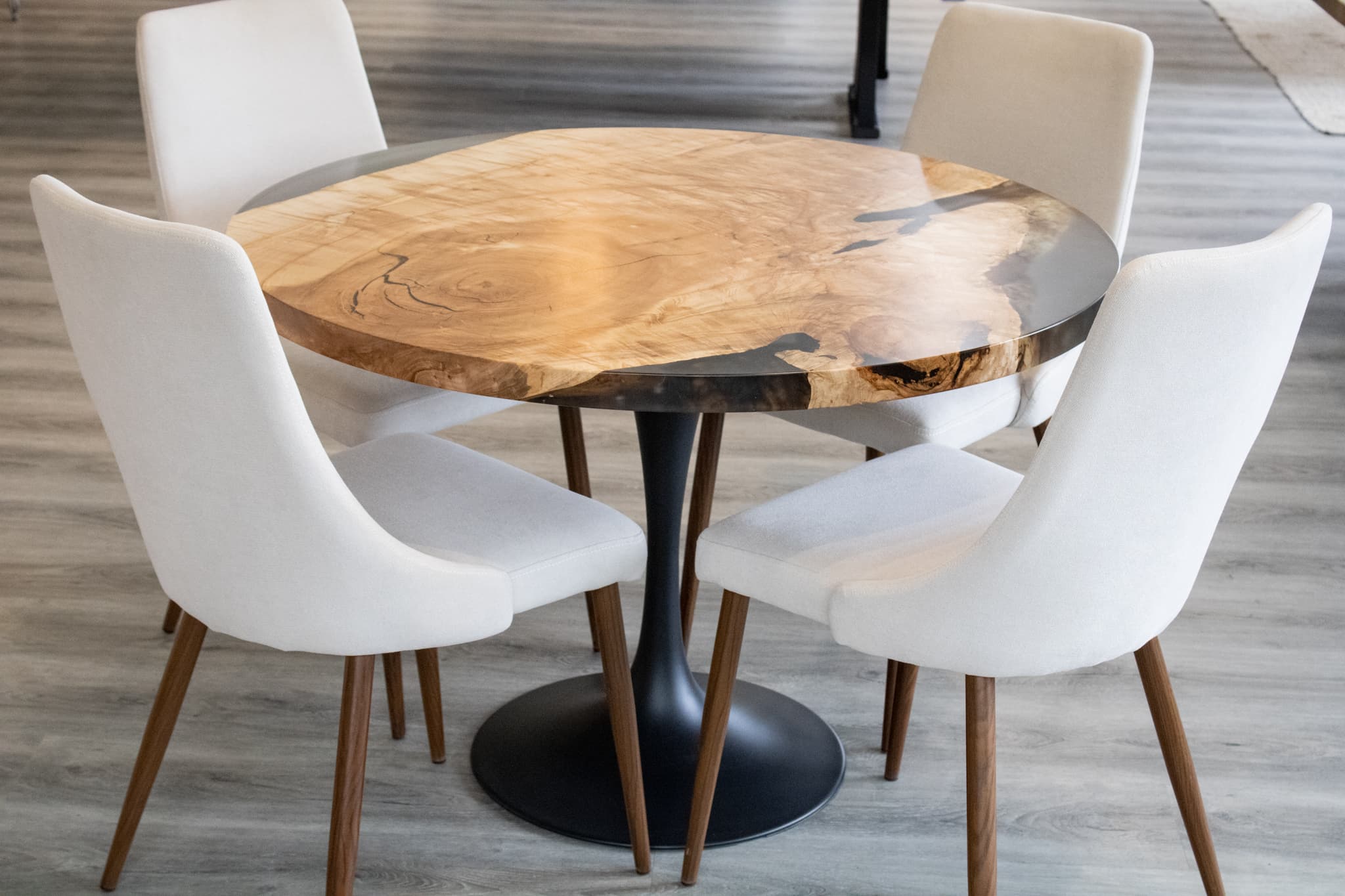 Trumpet Dining Table Base - thumbnail 2