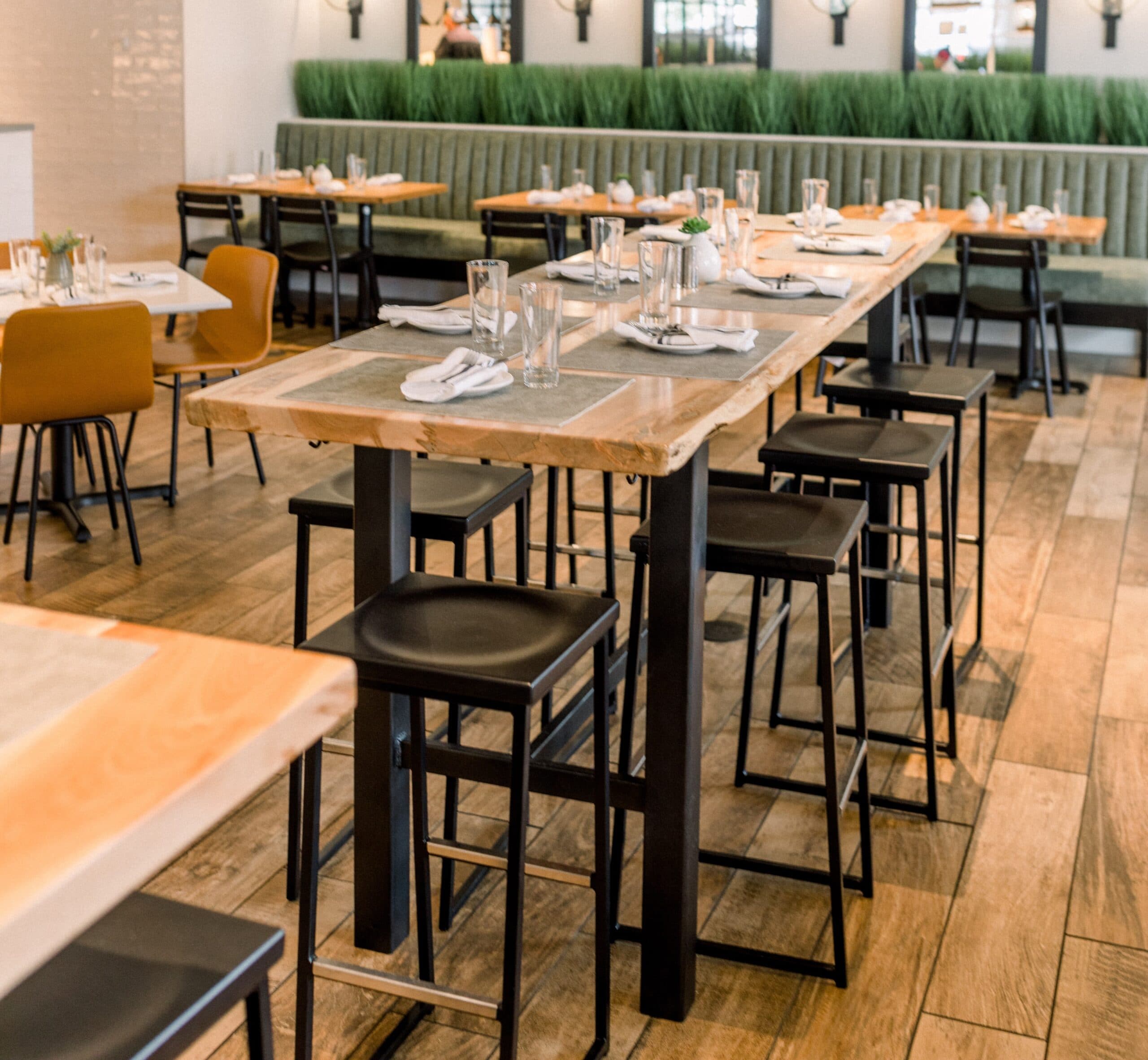 Pub Dining Table Base - thumbnail 2