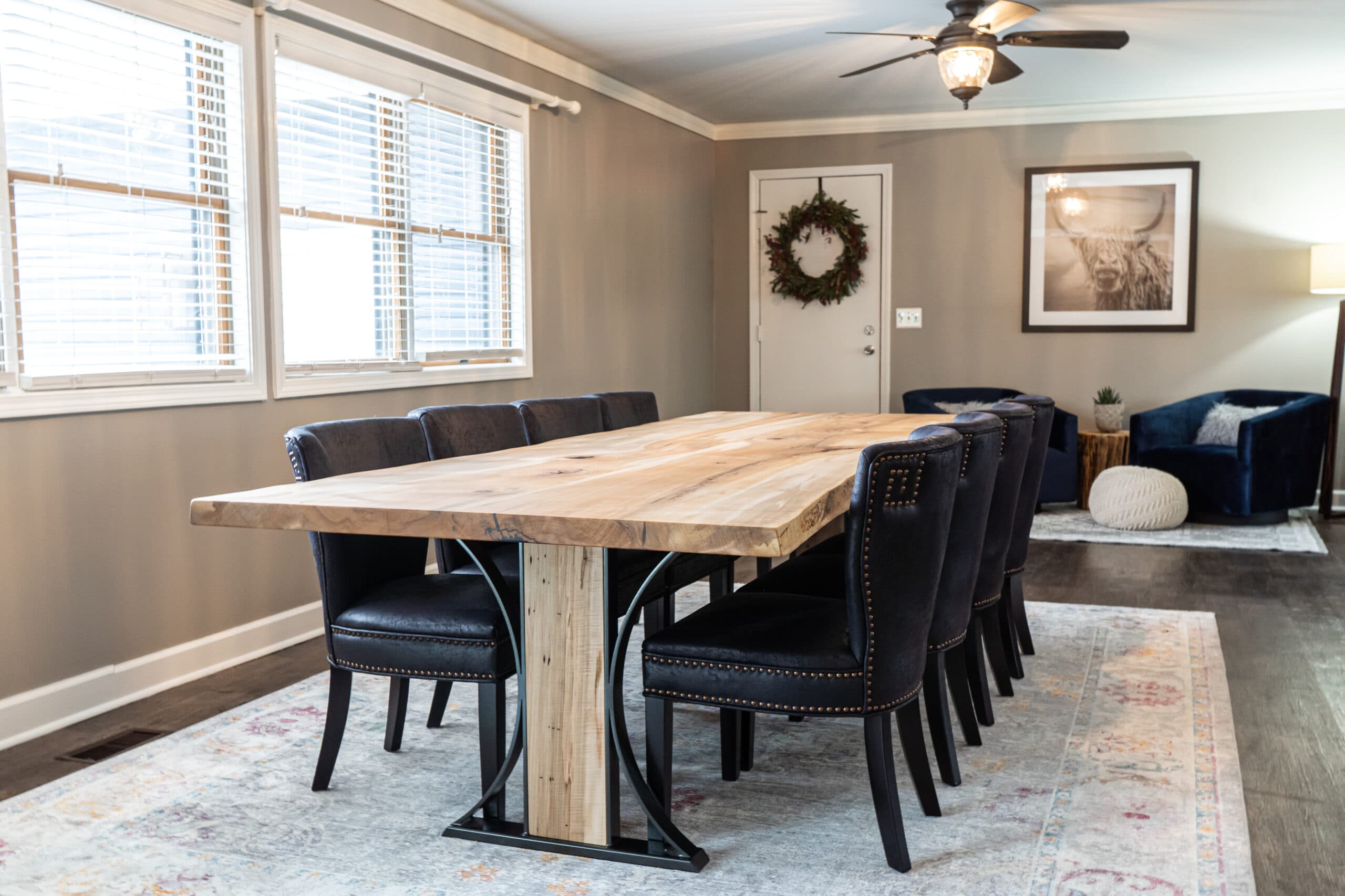 Hourglass with Wood Dining Table Base - thumbnail 3