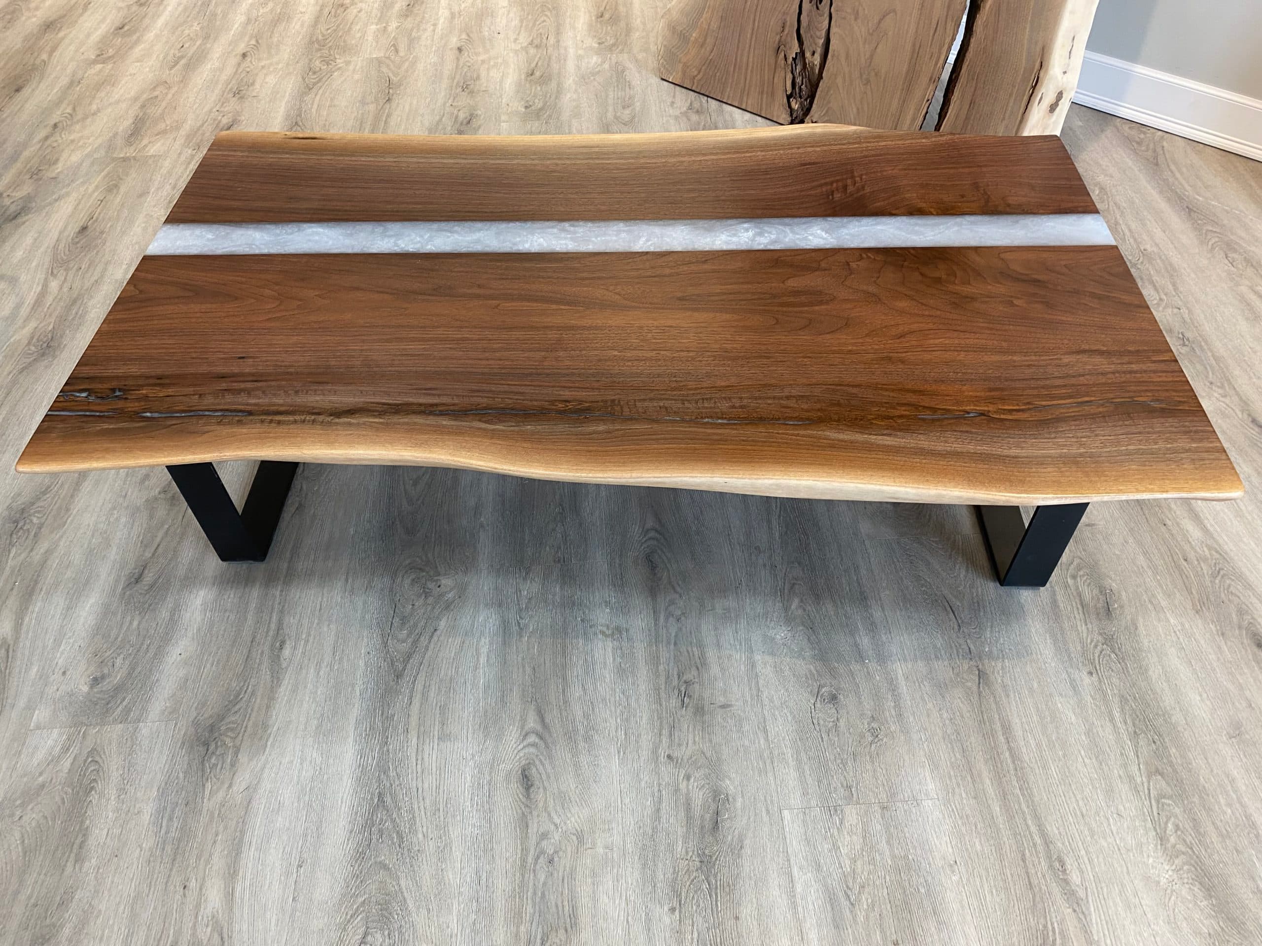 Arches<br>Walnut Coffee Table – 5′