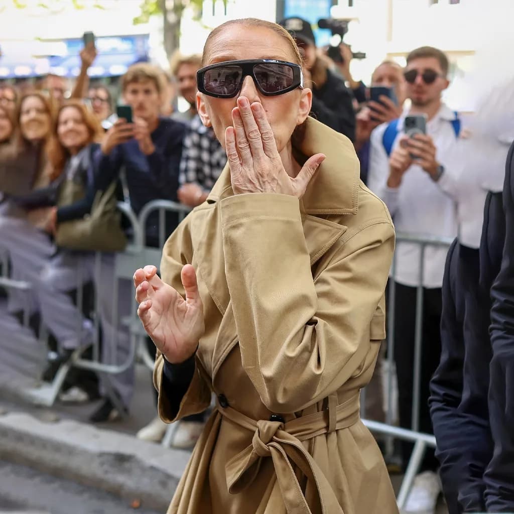 Paris Celine Dion Coat - thumbnail 4