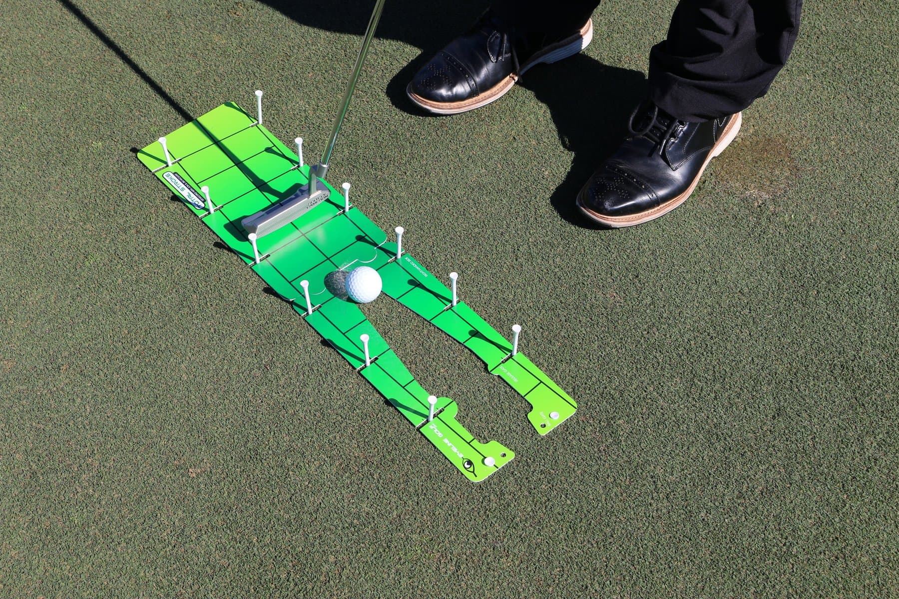 Total Stroke Putting System by Jon & Jim McLean - thumbnail 2