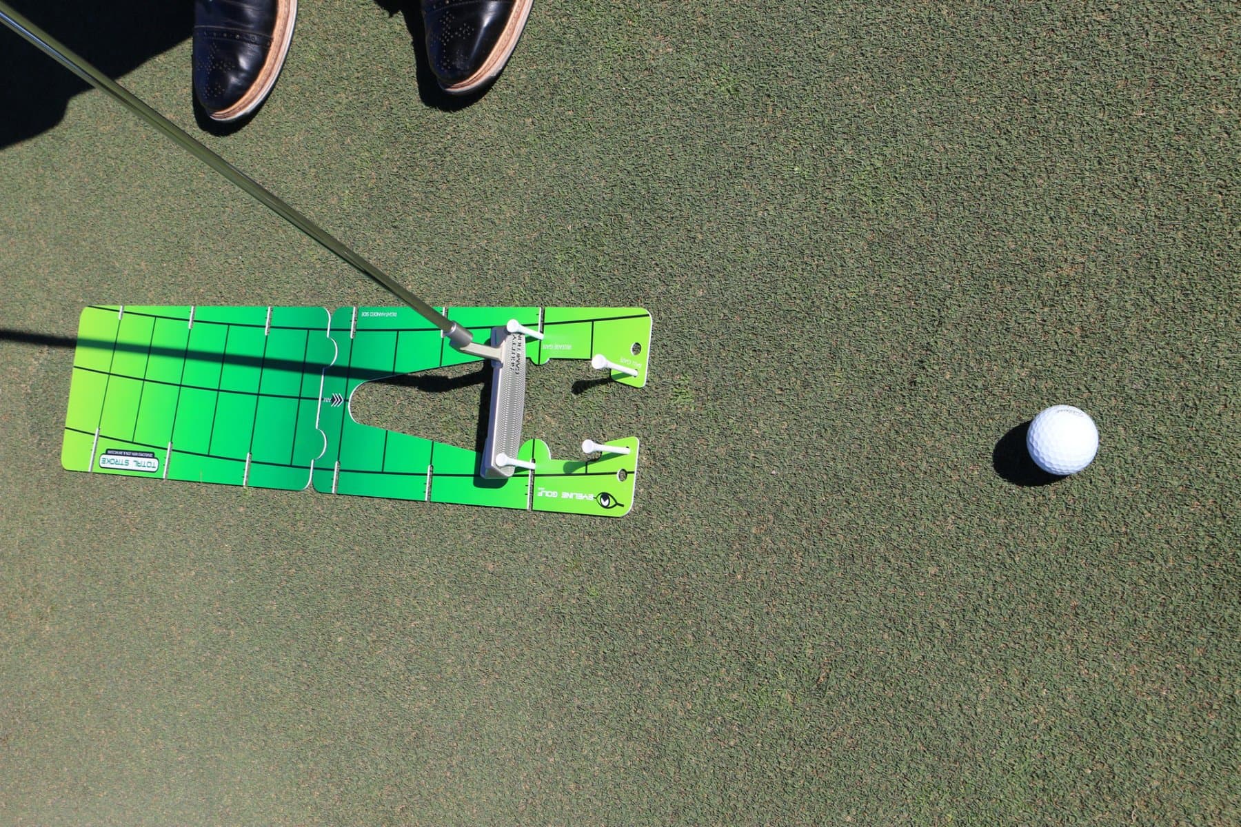 Total Stroke Putting System by Jon & Jim McLean - thumbnail 6