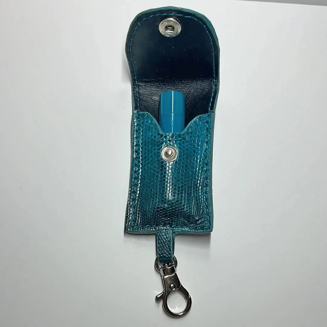 Iguana Chapstick Holder - thumbnail 2