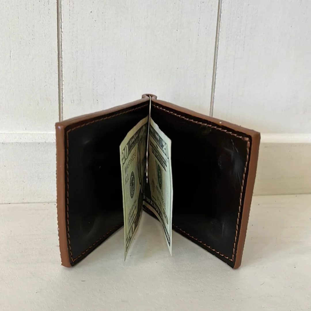 Iguana Spring Clip Wallet - thumbnail 5